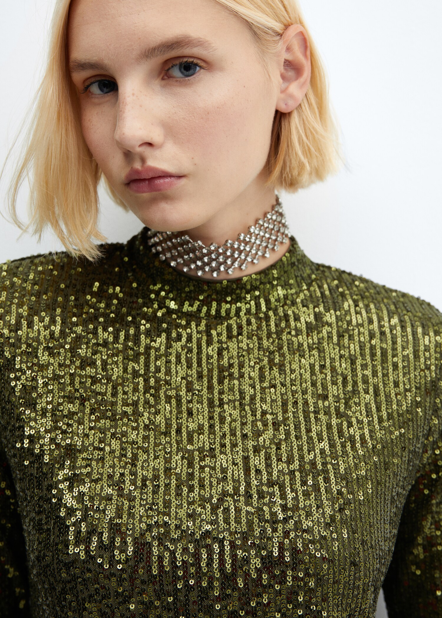 Sequined turtleneck t-shirt - Details of the article 1