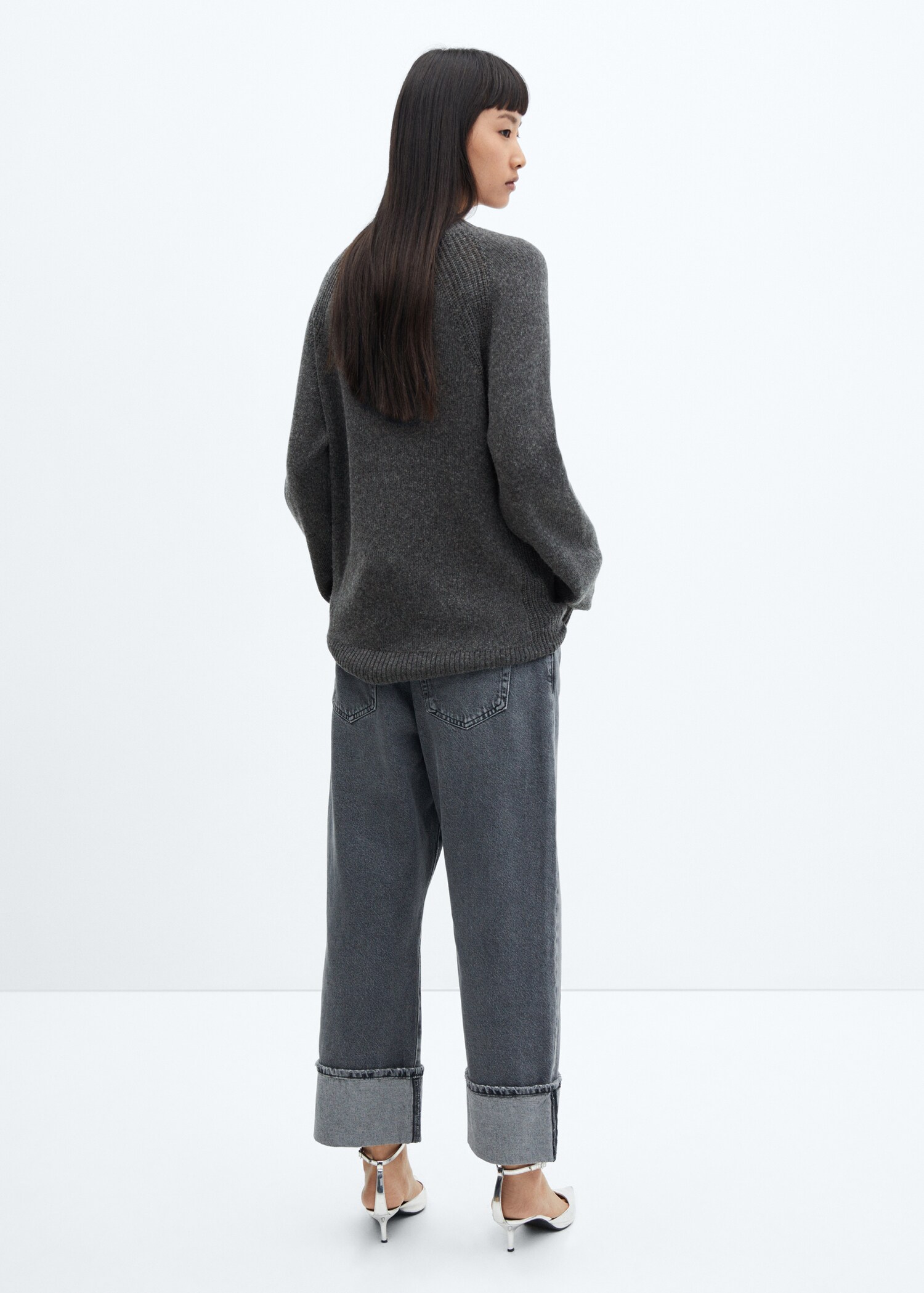 Oversized perkins-neck sweater - Reverse of the article