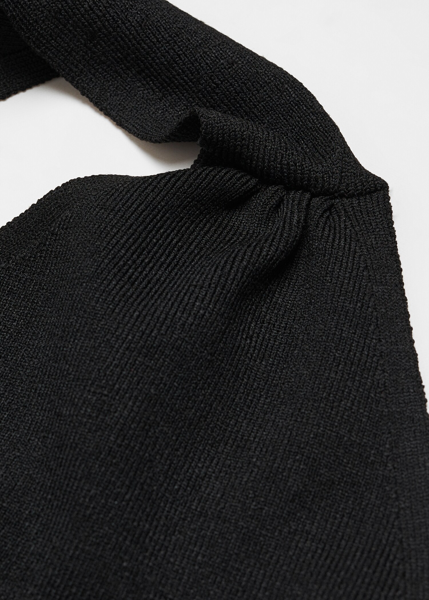 Robe asymétrique ouverture - Détail de l'article 8