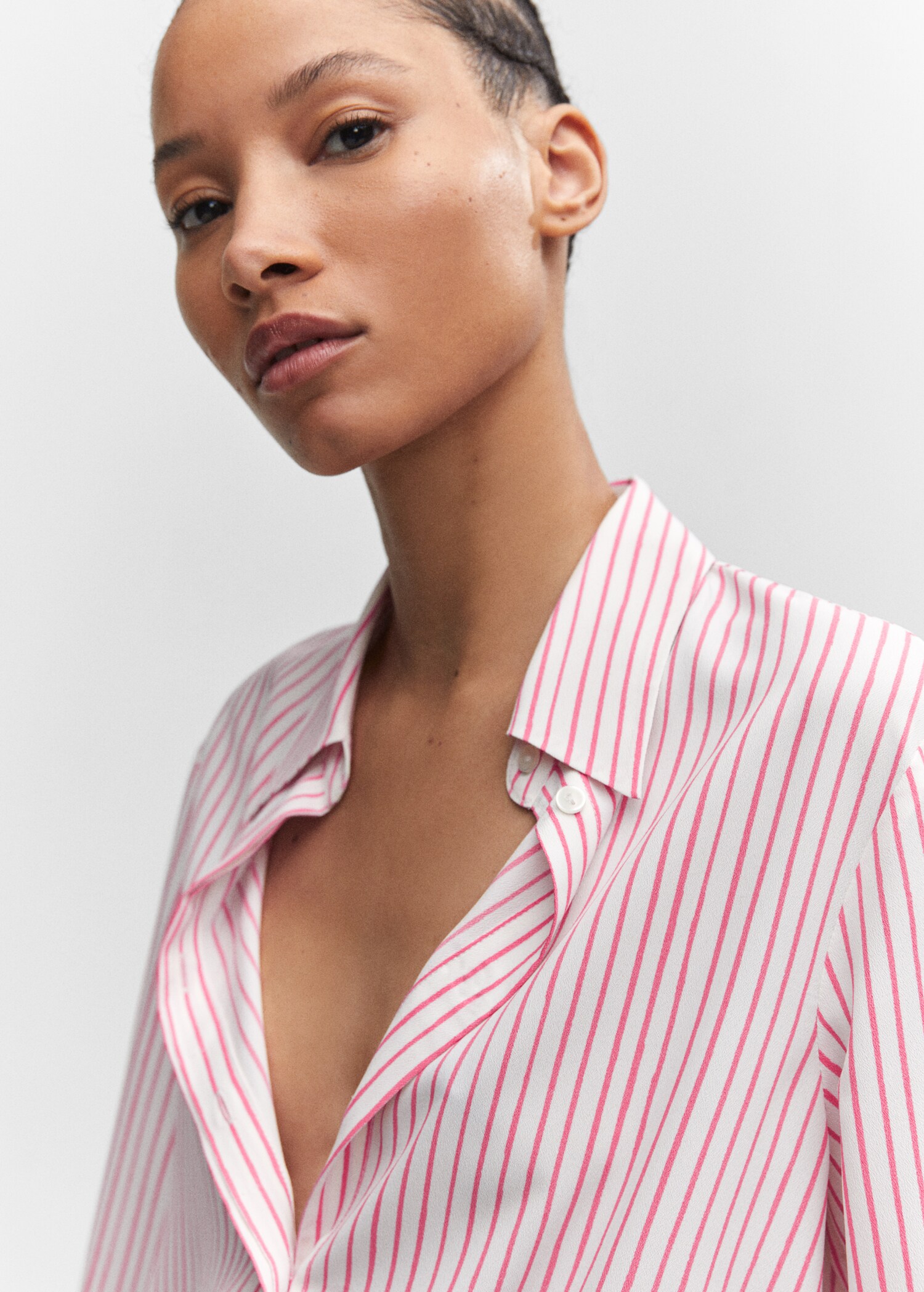 Regular flowy shirt - Details of the article 1