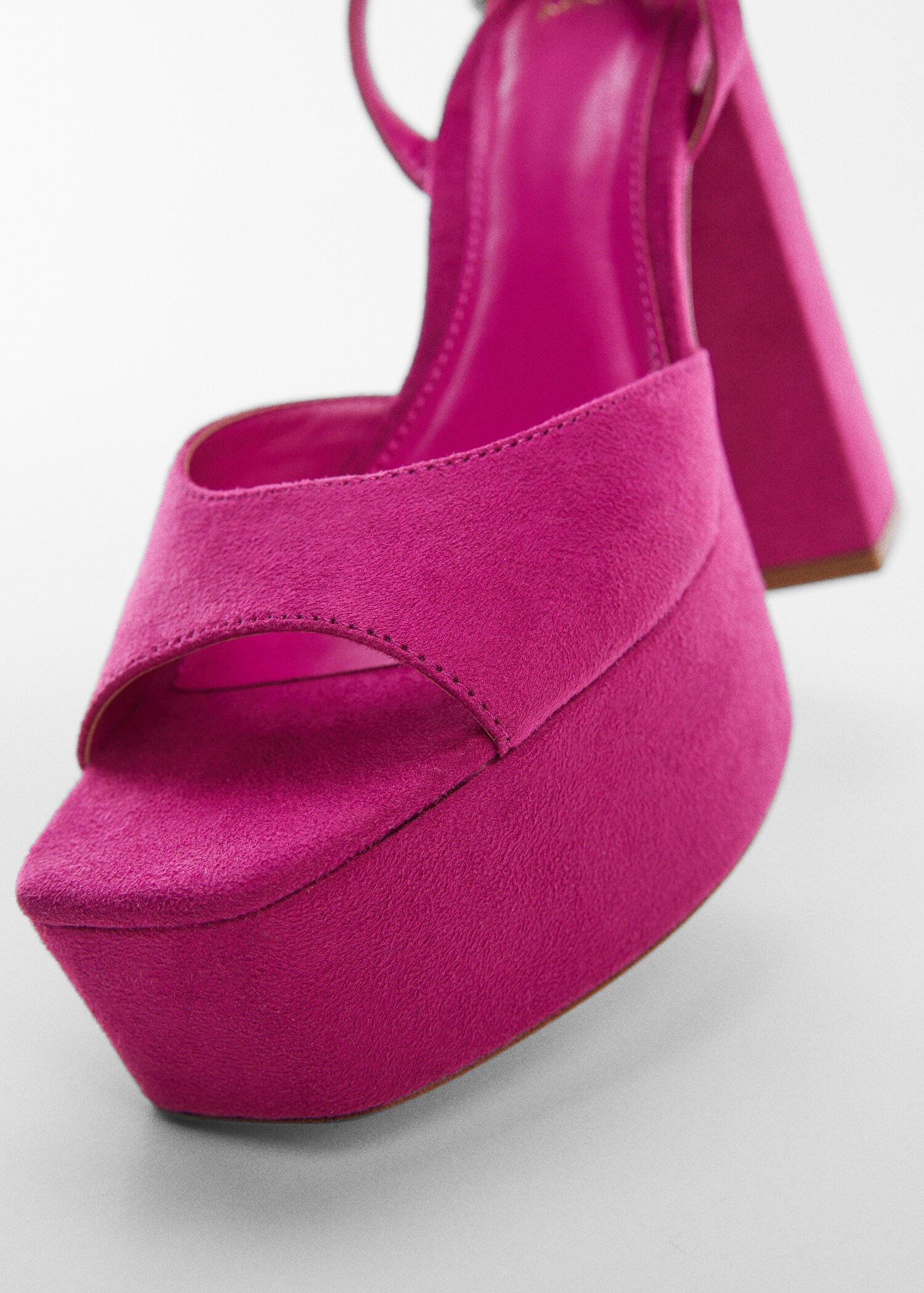 Platform ankle-cuff sandals - Details of the article 2