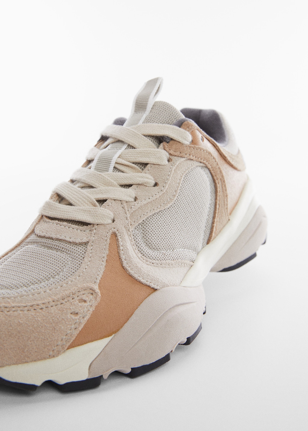 Combined design sneakers