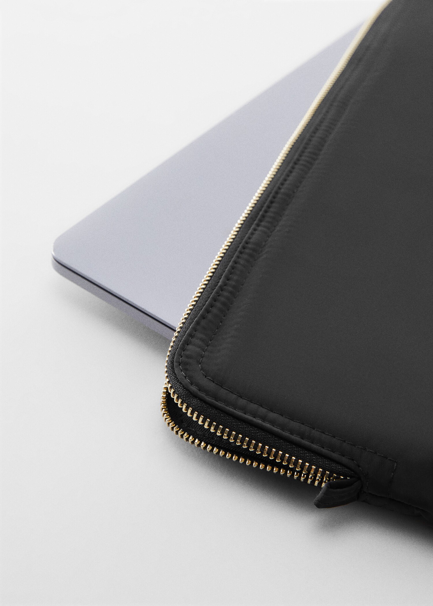 Funda portátil nylon - Detalle del artículo 2