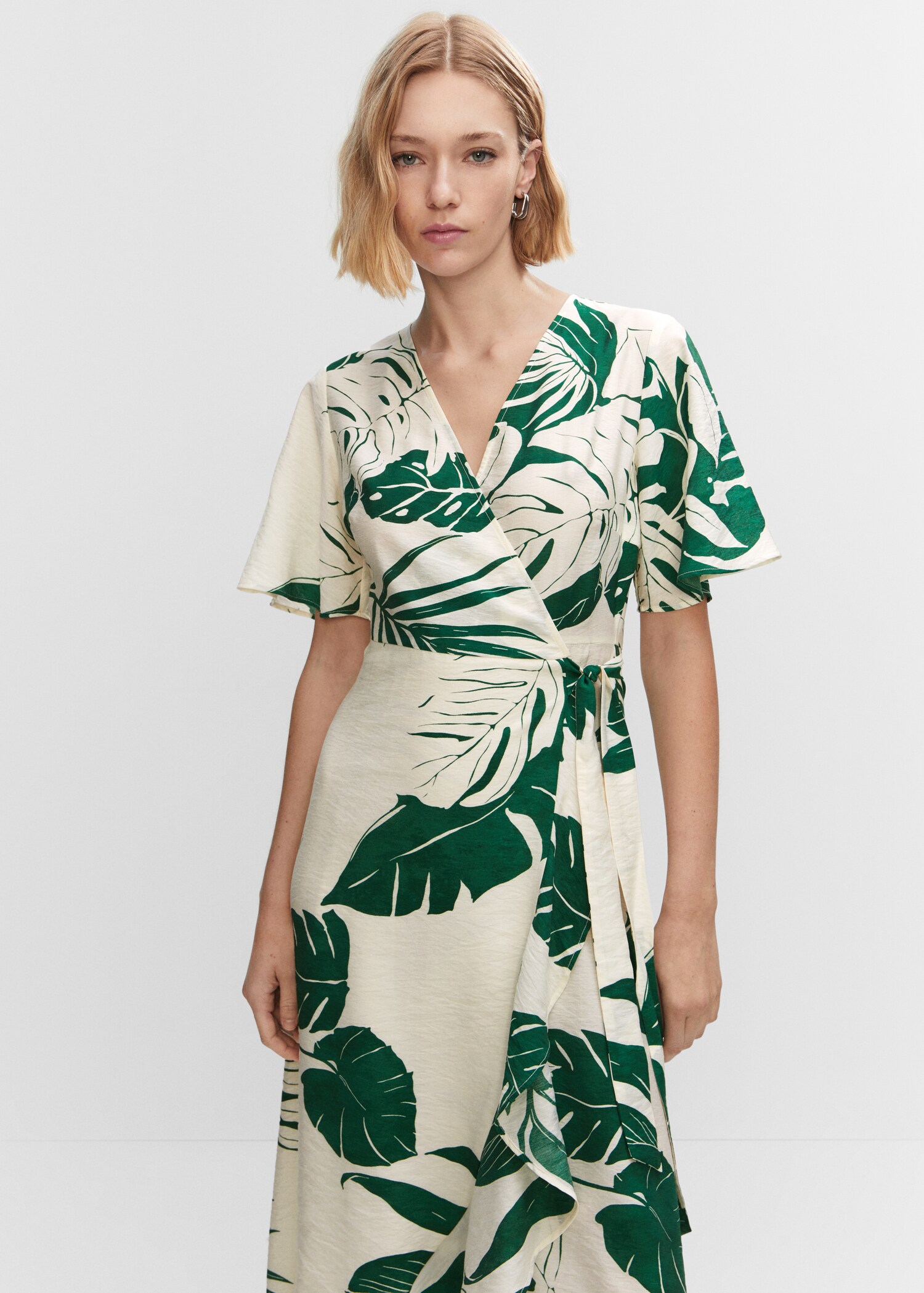 Printed wrap dress with ruffle - Medium plane