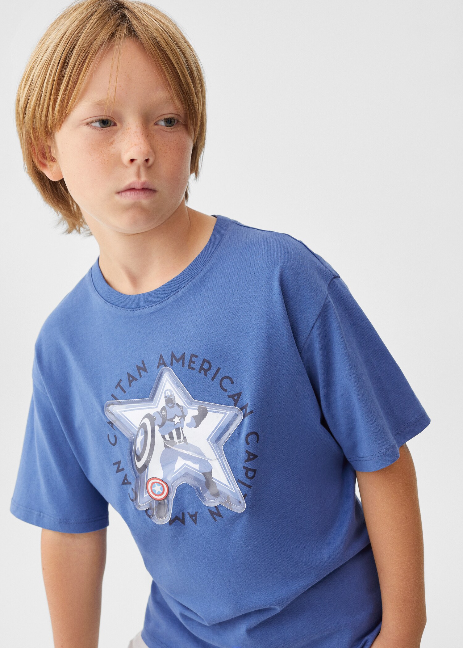 Camiseta interactiva Avengers - Detalle del artículo 1