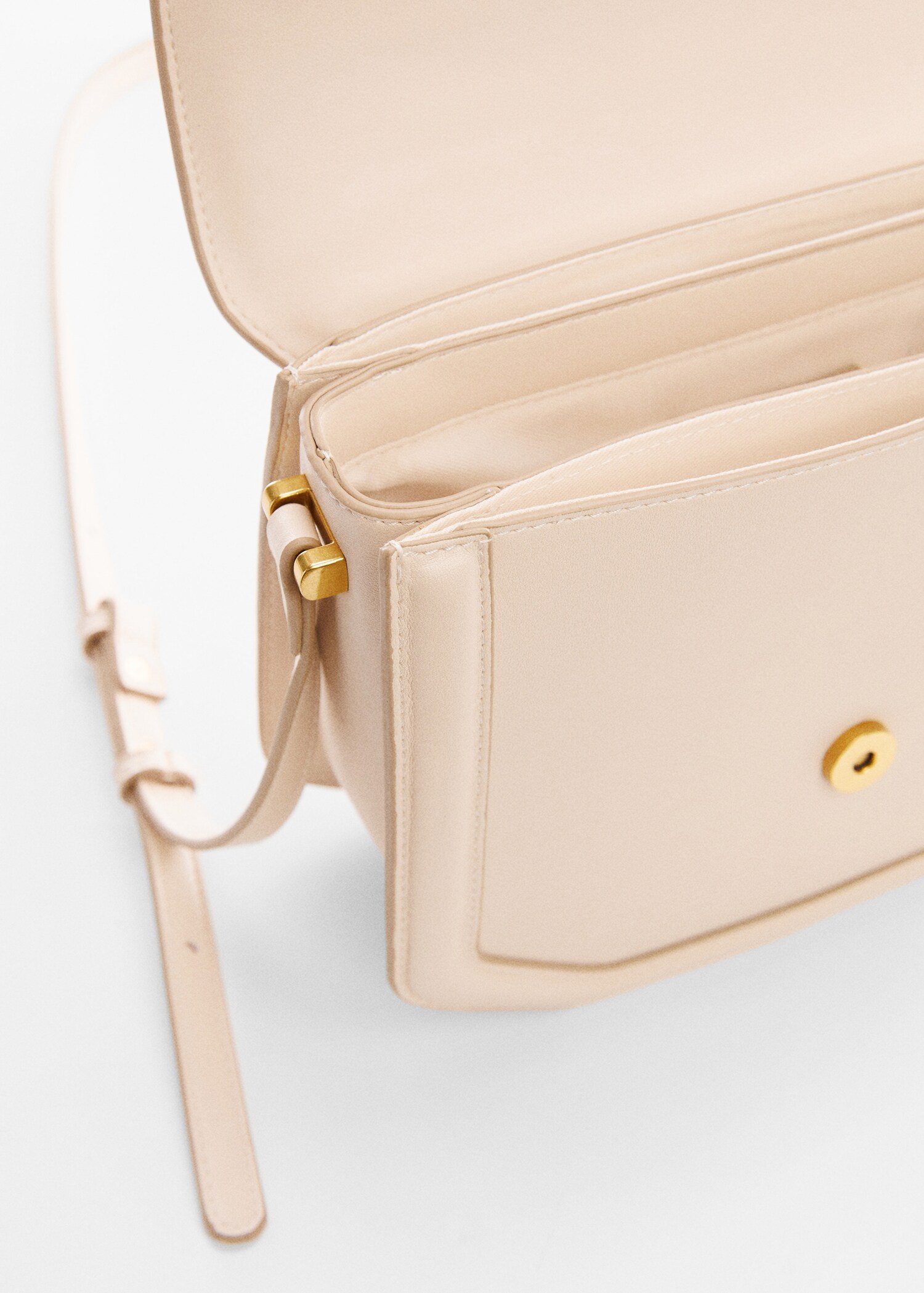 Geometrische Tasche mit Umschlag - Detail des Artikels 2