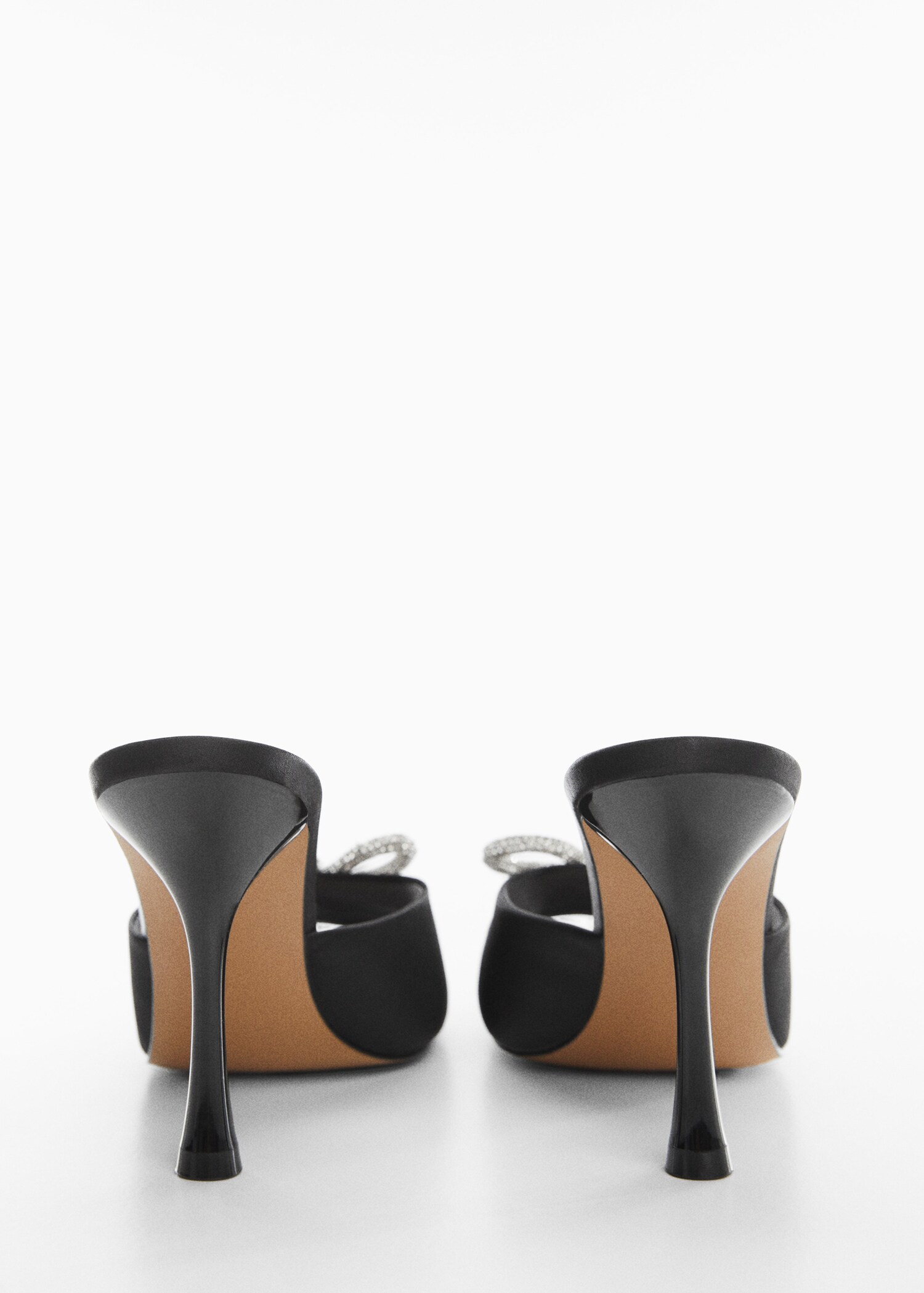 Heeled sandals with rhinestone detail - Details of the article 1