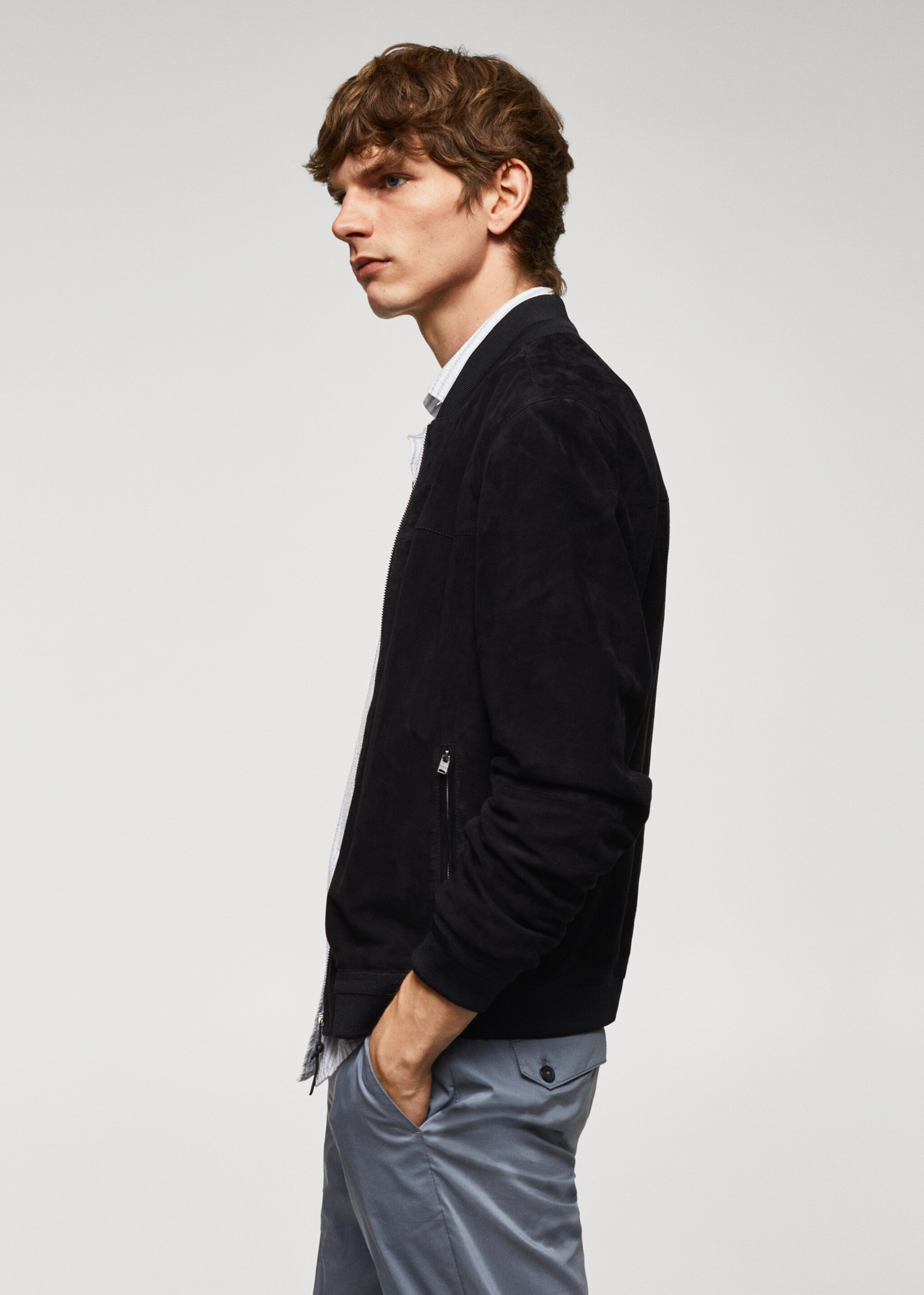 Leather bomber jacket - Details of the article 2, Indigo Blue. Ref: 57032505-00.