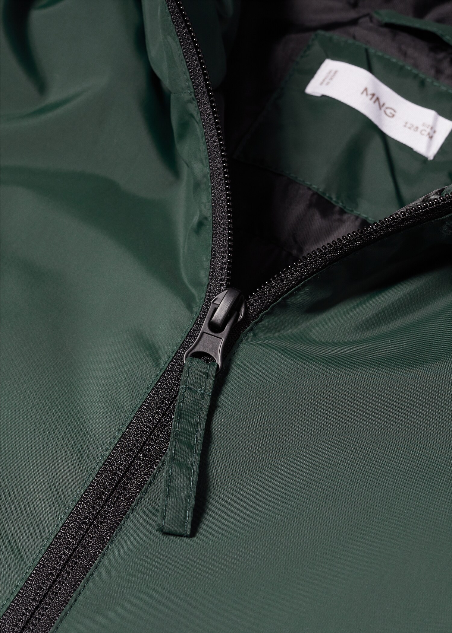 Hood quilted coat - Details of the article 8