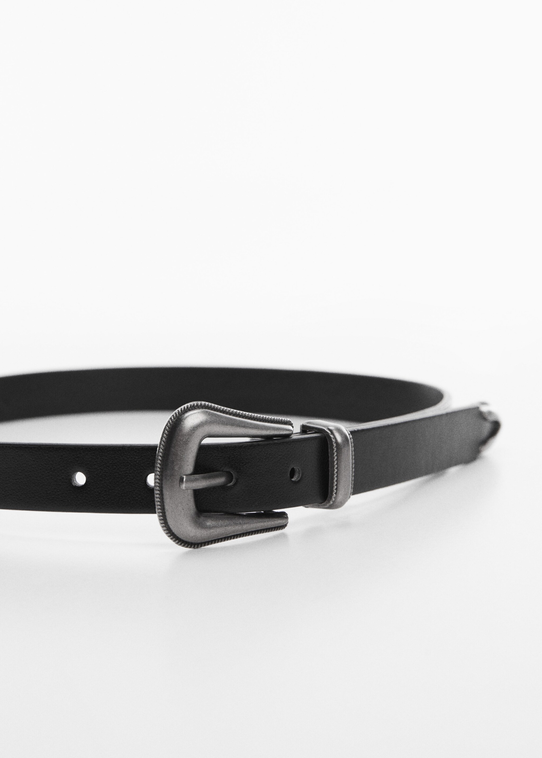 Metal buckle belt - Details of the article 2, Black. Ref: 57032897-00.