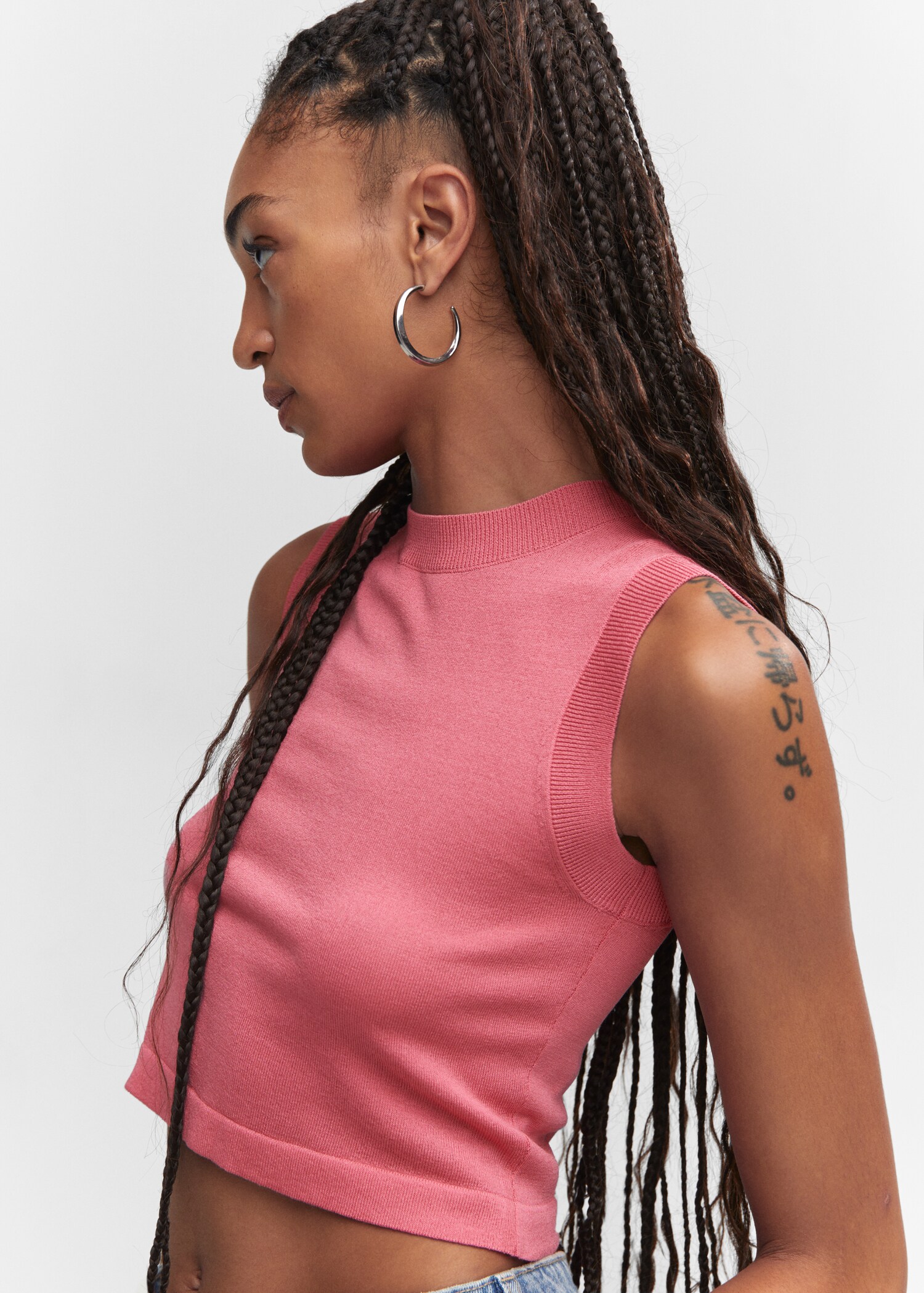 Crop top halter neck - Details of the article 1
