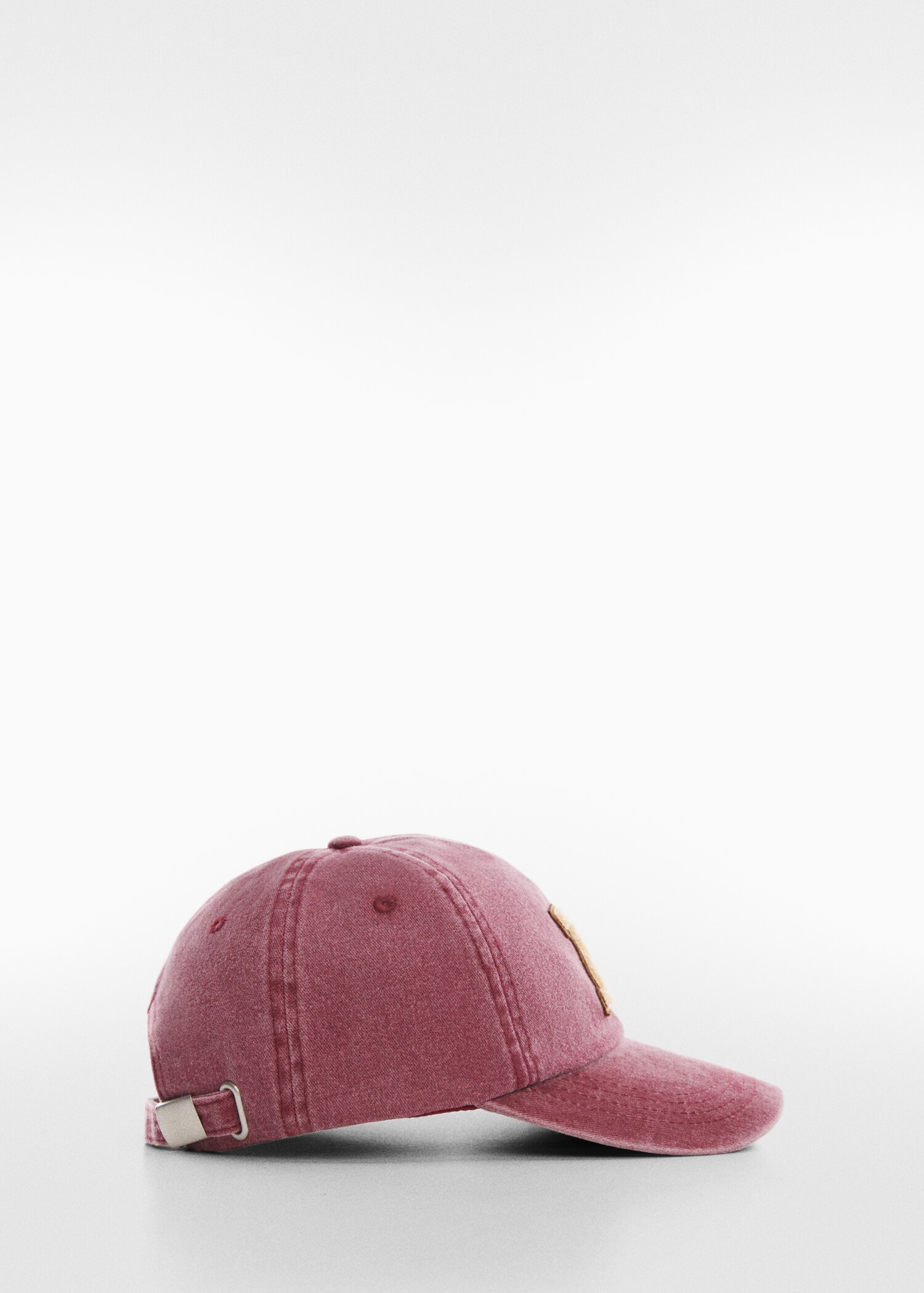 Cap with sheepskin detail - Article without model