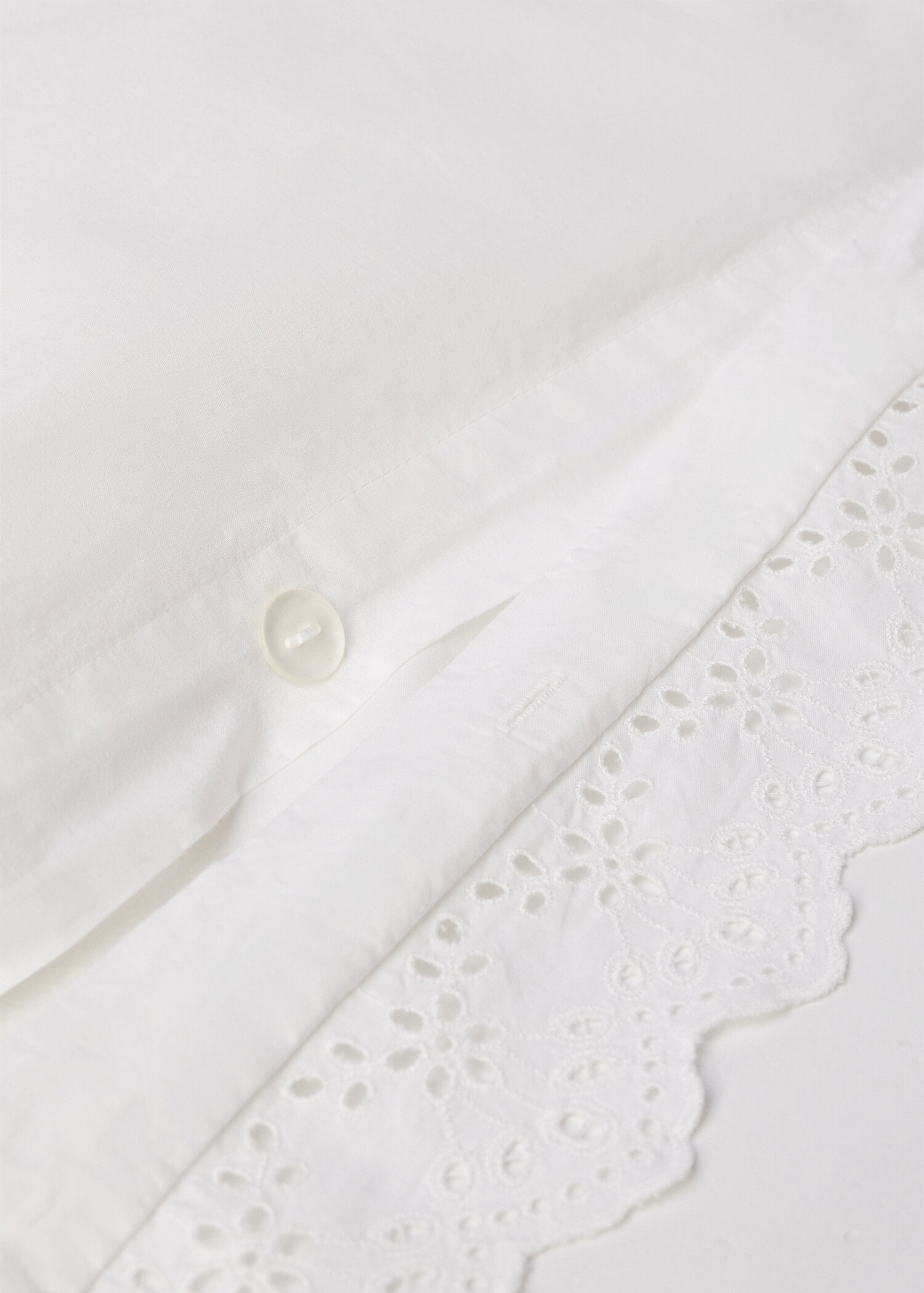 Rüschen-Bettbezug mit Stickerei für 135 cm Bett - Detail des Artikels 3