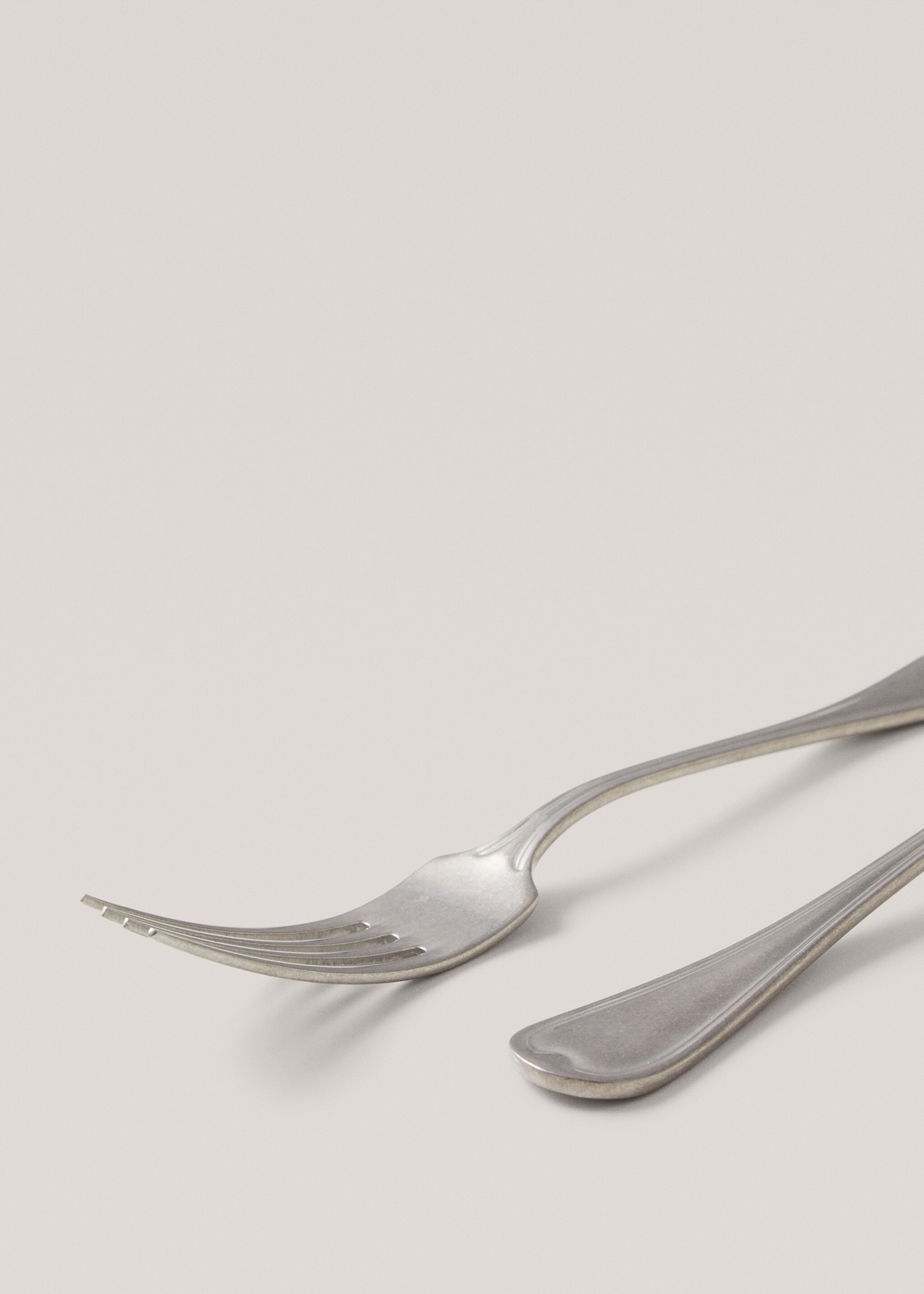 Pack of 4 old silver forks - Details of the article 1