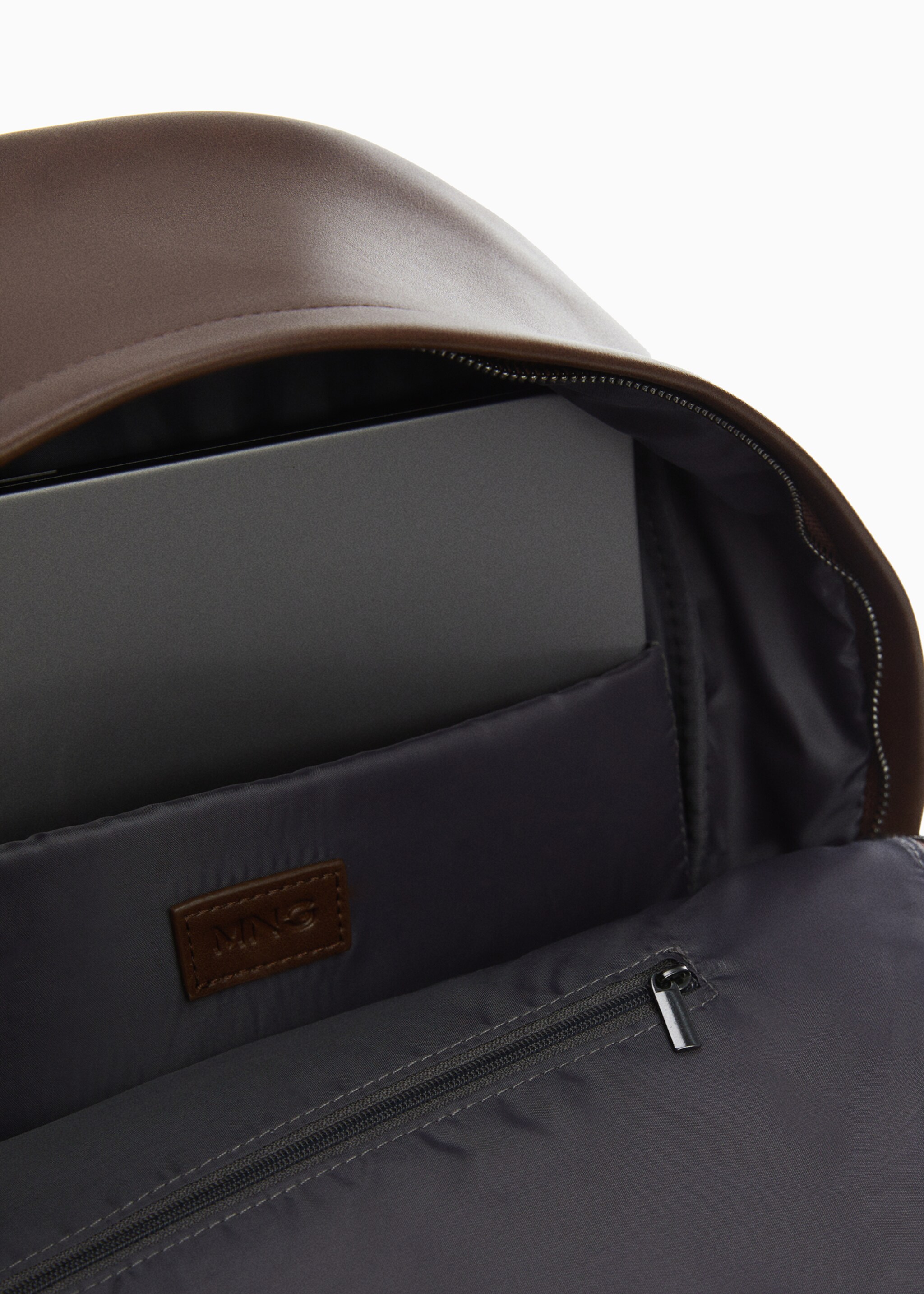 Rucksack aus recyceltem Leder - Detail des Artikels 2