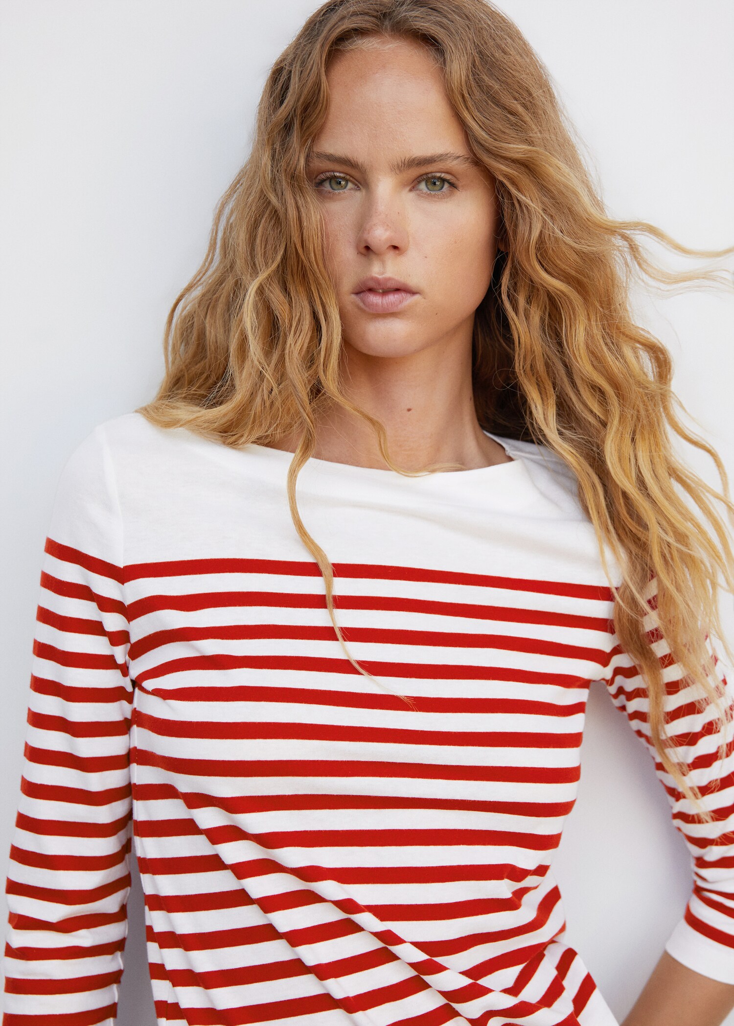 Striped boat-neck t-shirt - Details of the article 1