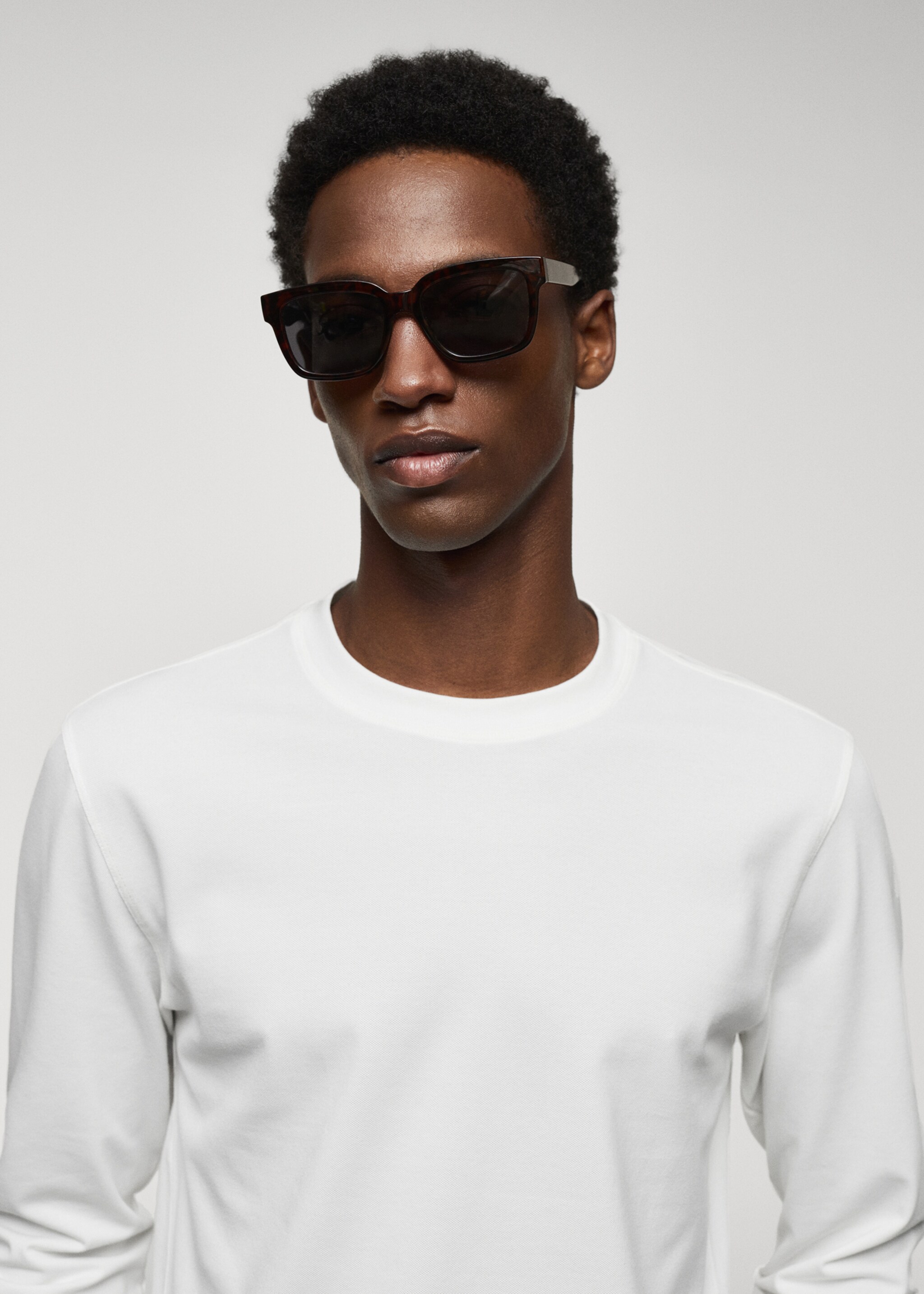 Long-sleeved pique cotton t-shirt - Details of the article 1, White. Ref: 57034406-00.