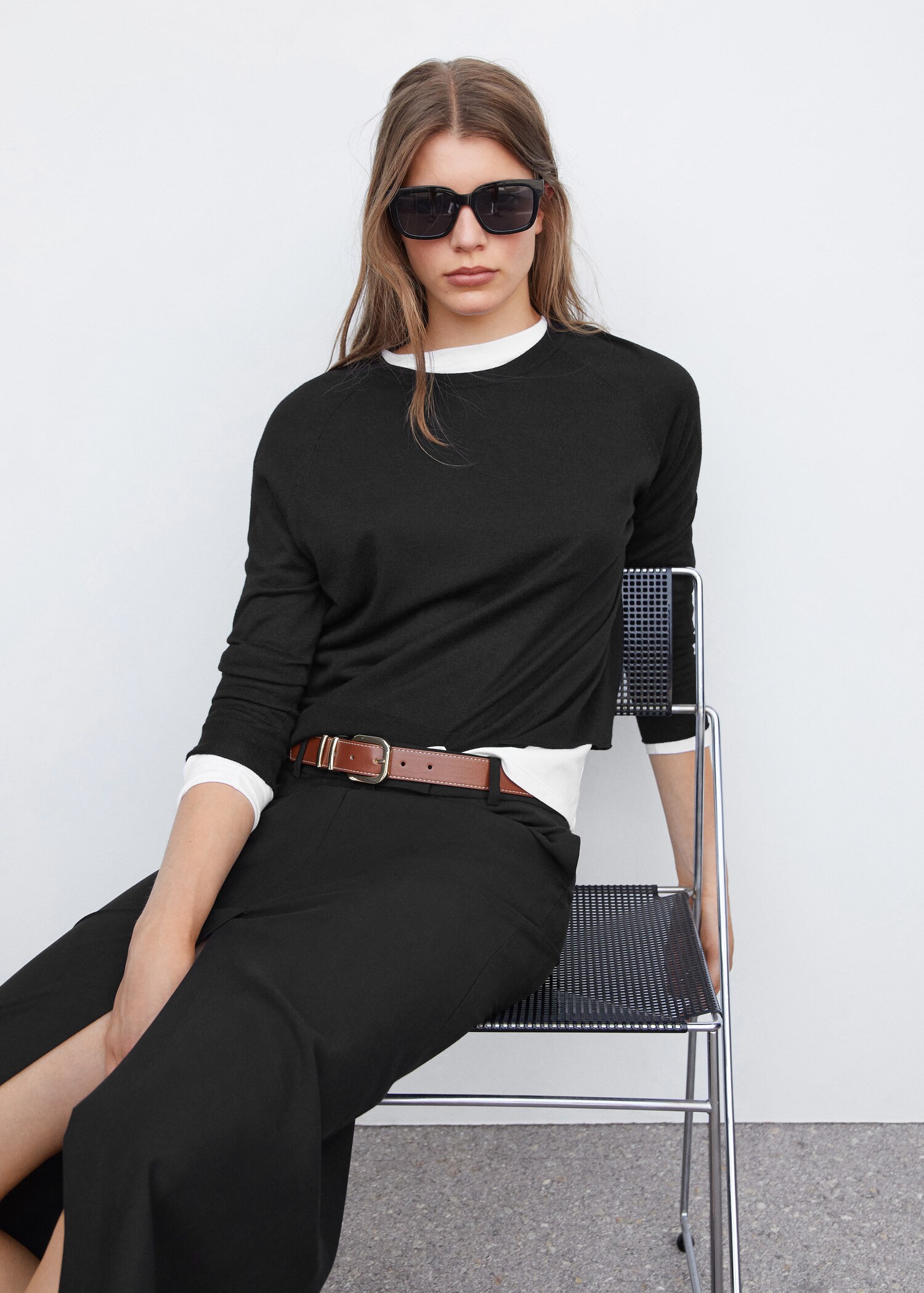 Fine-knit crew-neck sweater - Details of the article 2