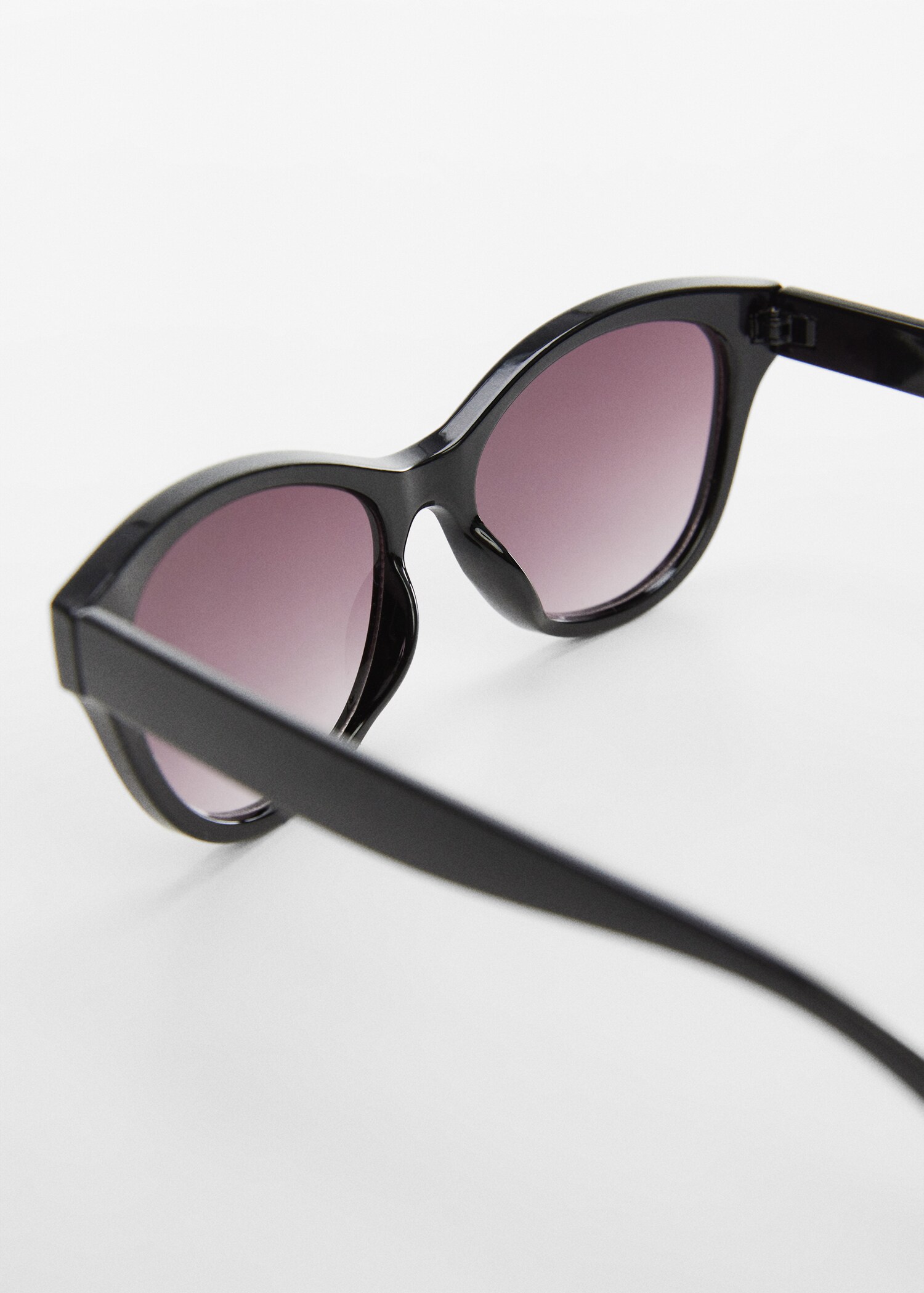 Sonnenbrille mit Azetatfassung - Detail des Artikels 1
