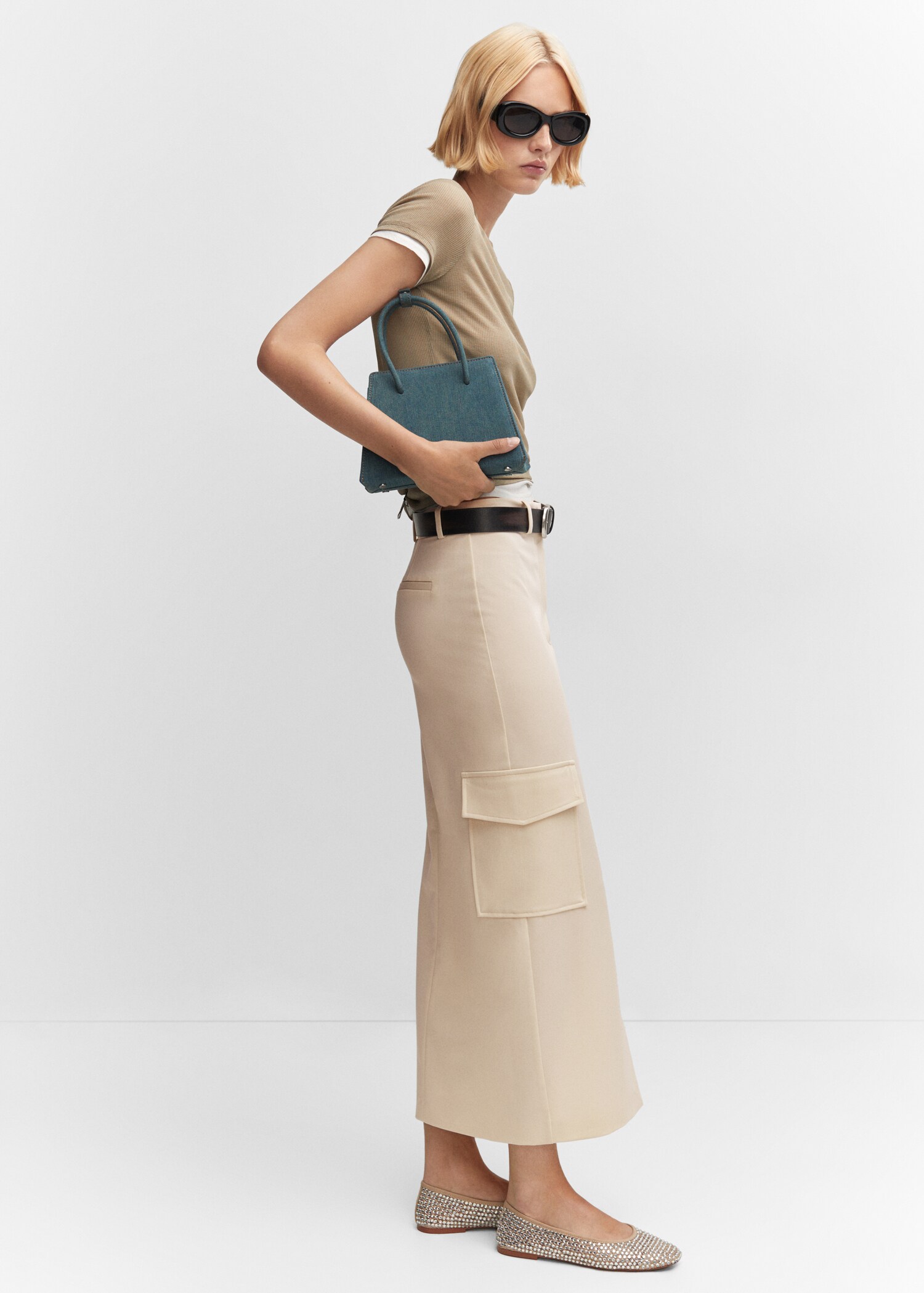 Cargo skirt with slit - Details of the article 2