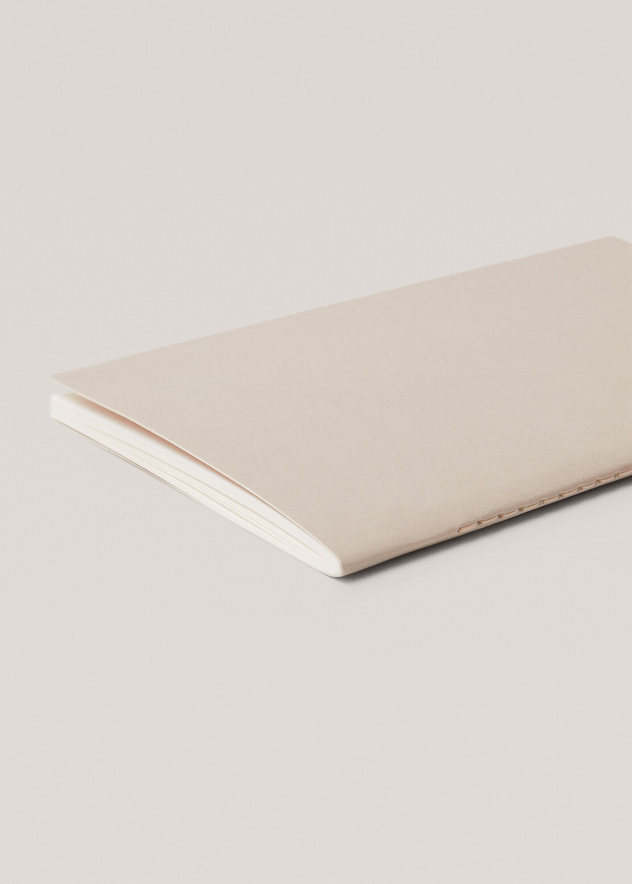 Lined notebook 21x15cm - Details of the article 1