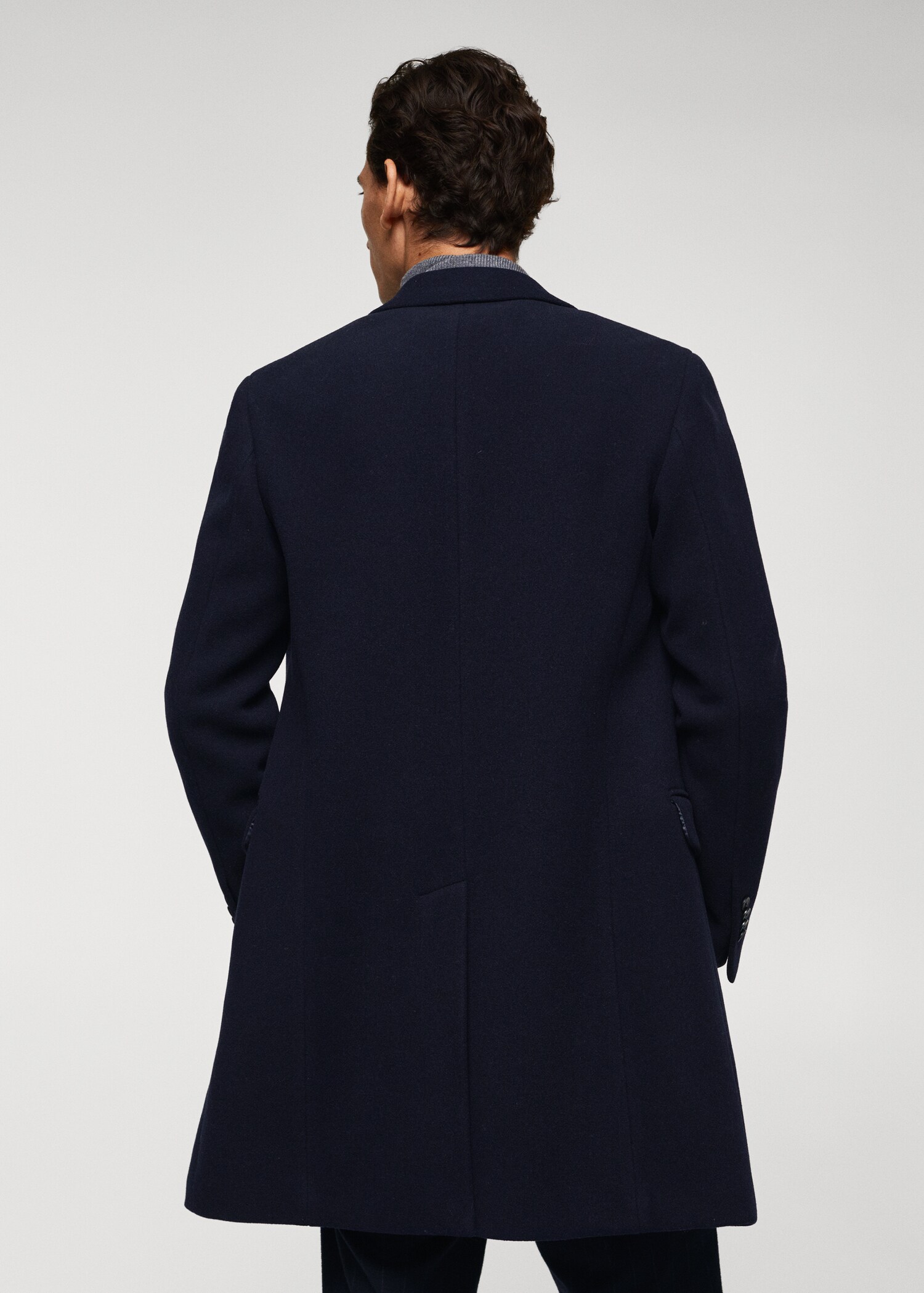 Long recycled wool coat - Reverse of the article