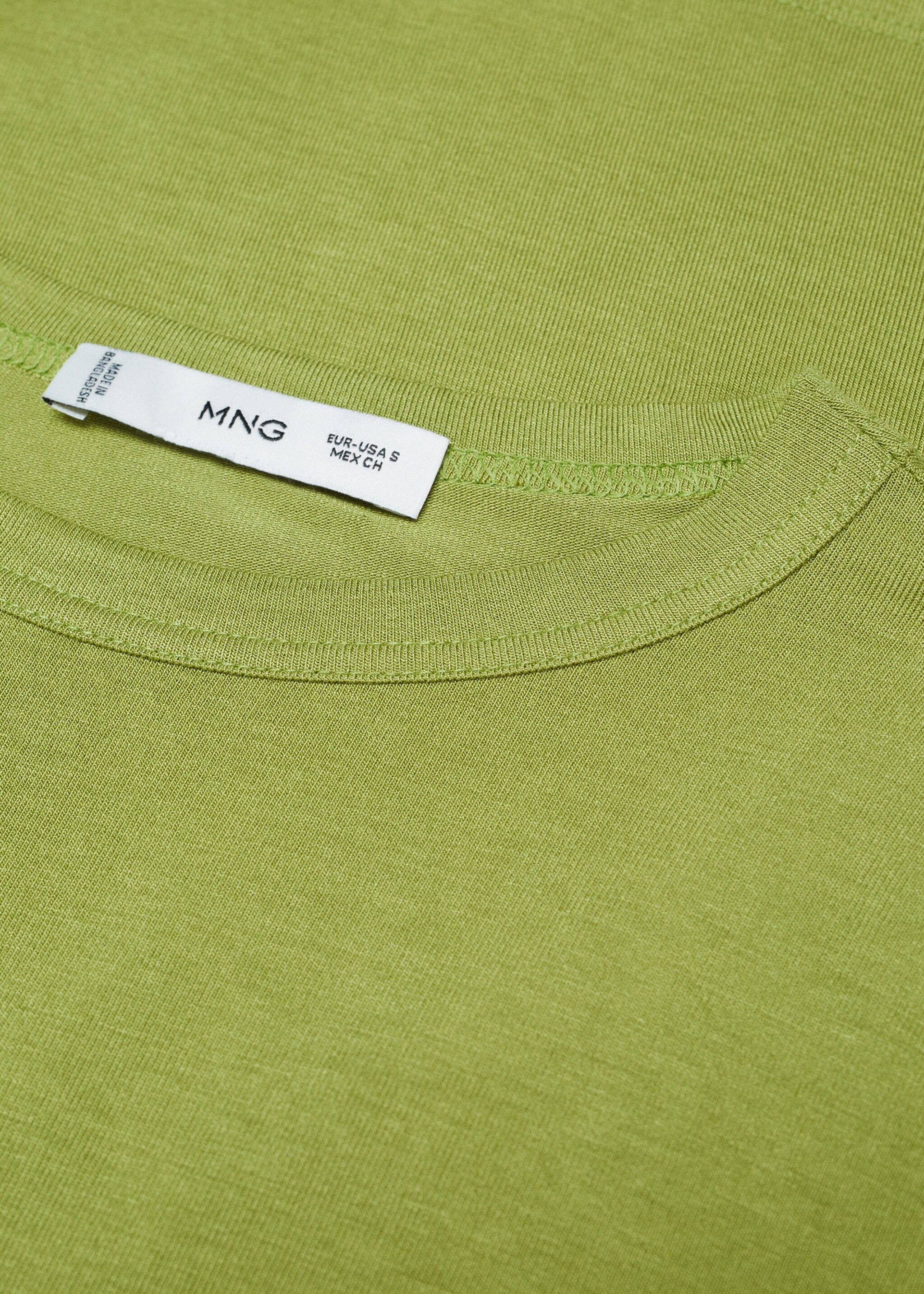 Round-neck long-sleeved t-shirt - Details of the article 8