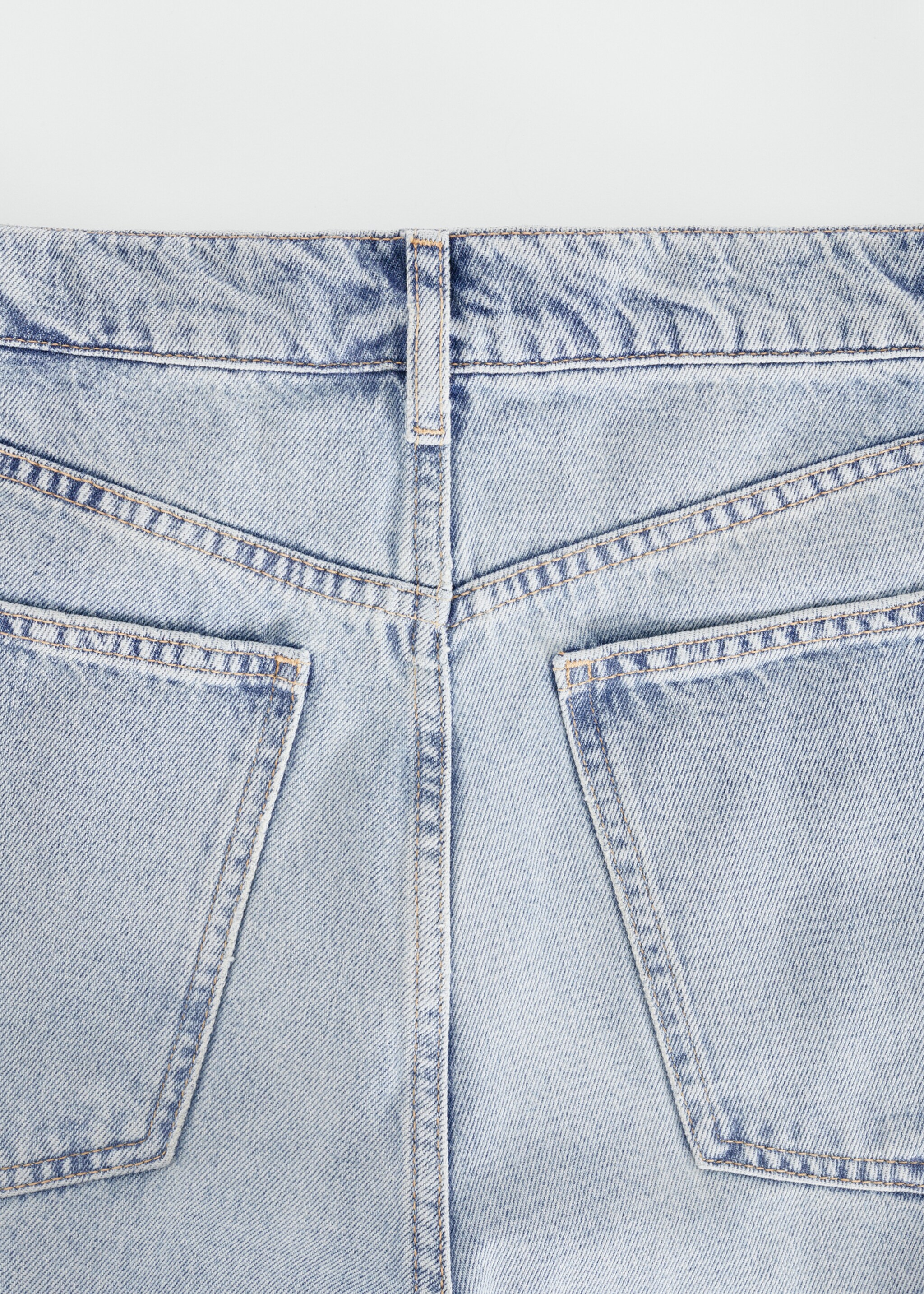Wide leg mid-rise jeans - Details of the article 8, Medium Vintage Blue. Ref: 57036020-00.