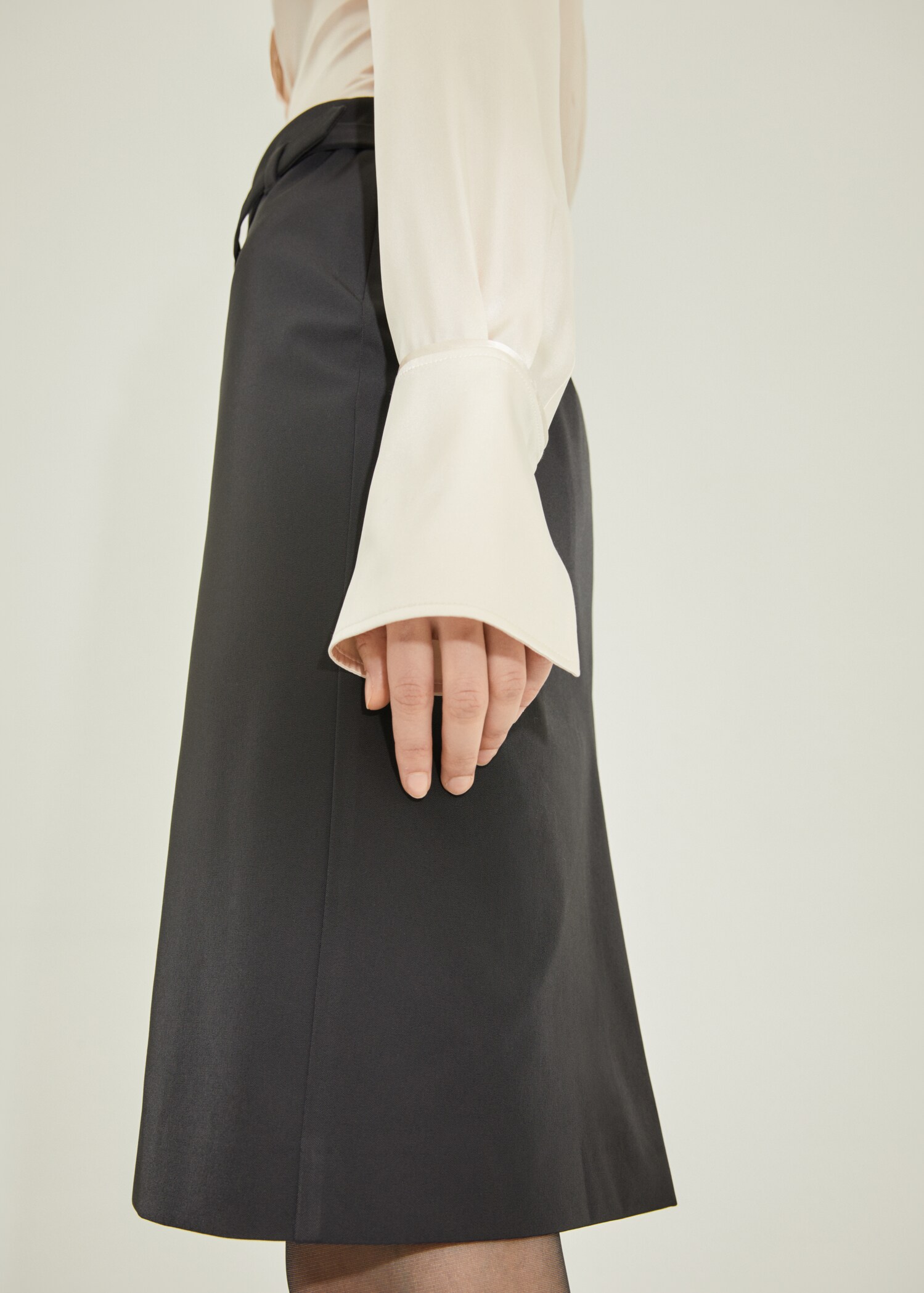 Camicia seta drappeggio laterale - Dettaglio dell'articolo 6
