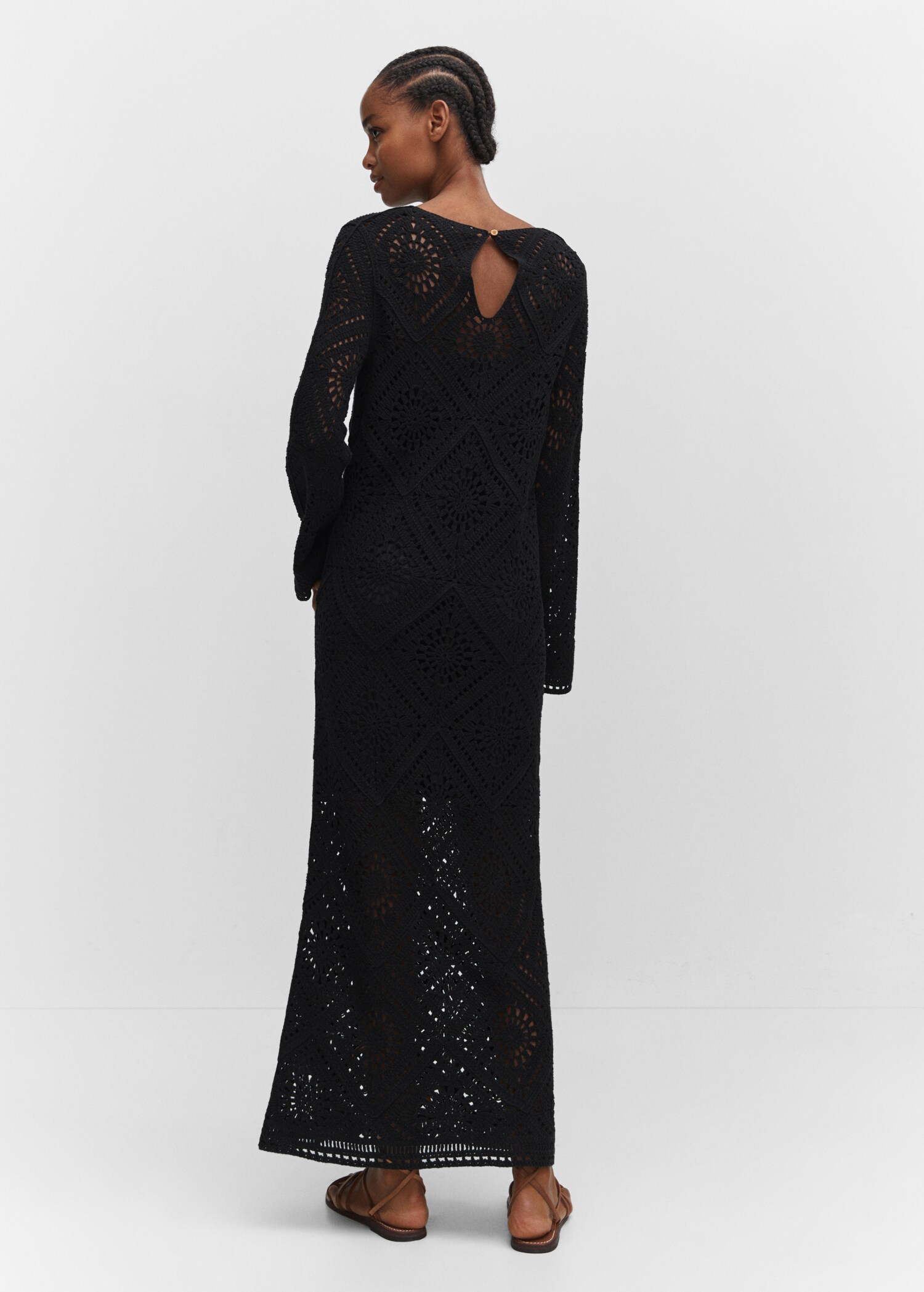 Flared-sleeve crochet dress - Reverse of the article