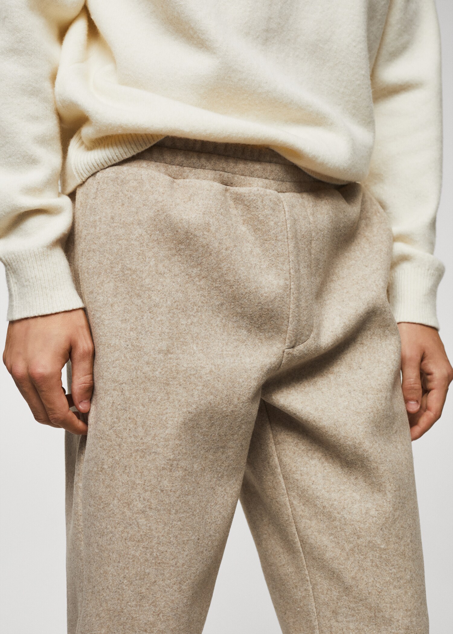 Flannel jogger trousers - Details of the article 1