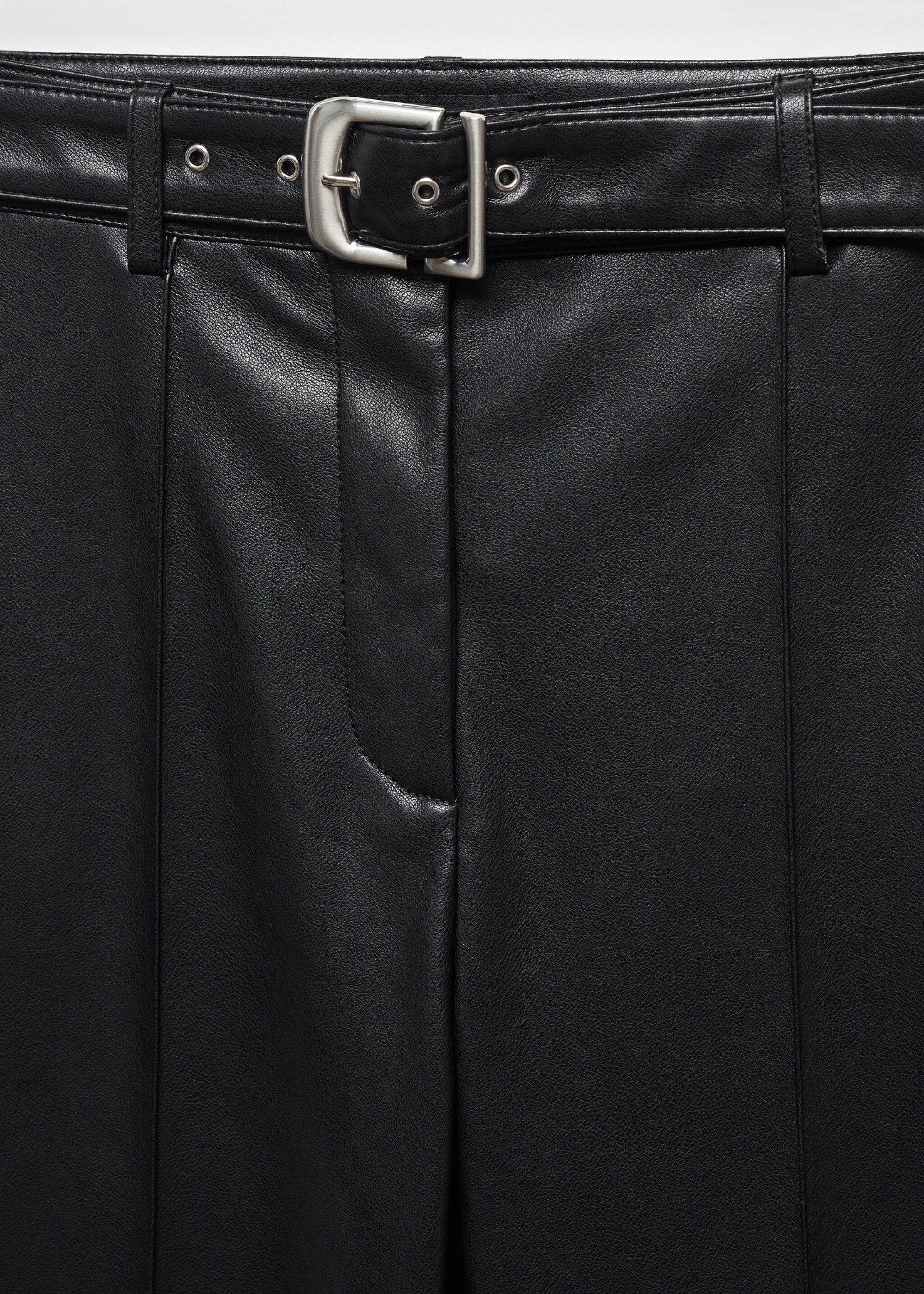 Leder-Effekt-Hose mit Gürtel - Detail des Artikels 8