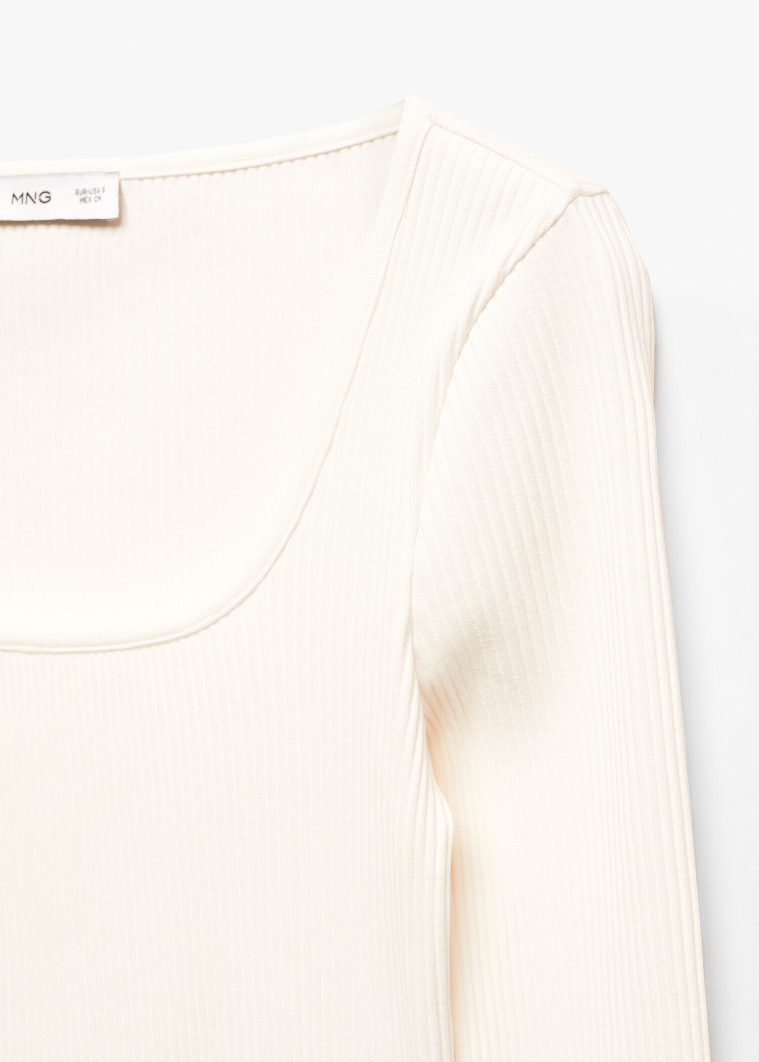 Low-cut ribbed T-shirt - Details of the article 8