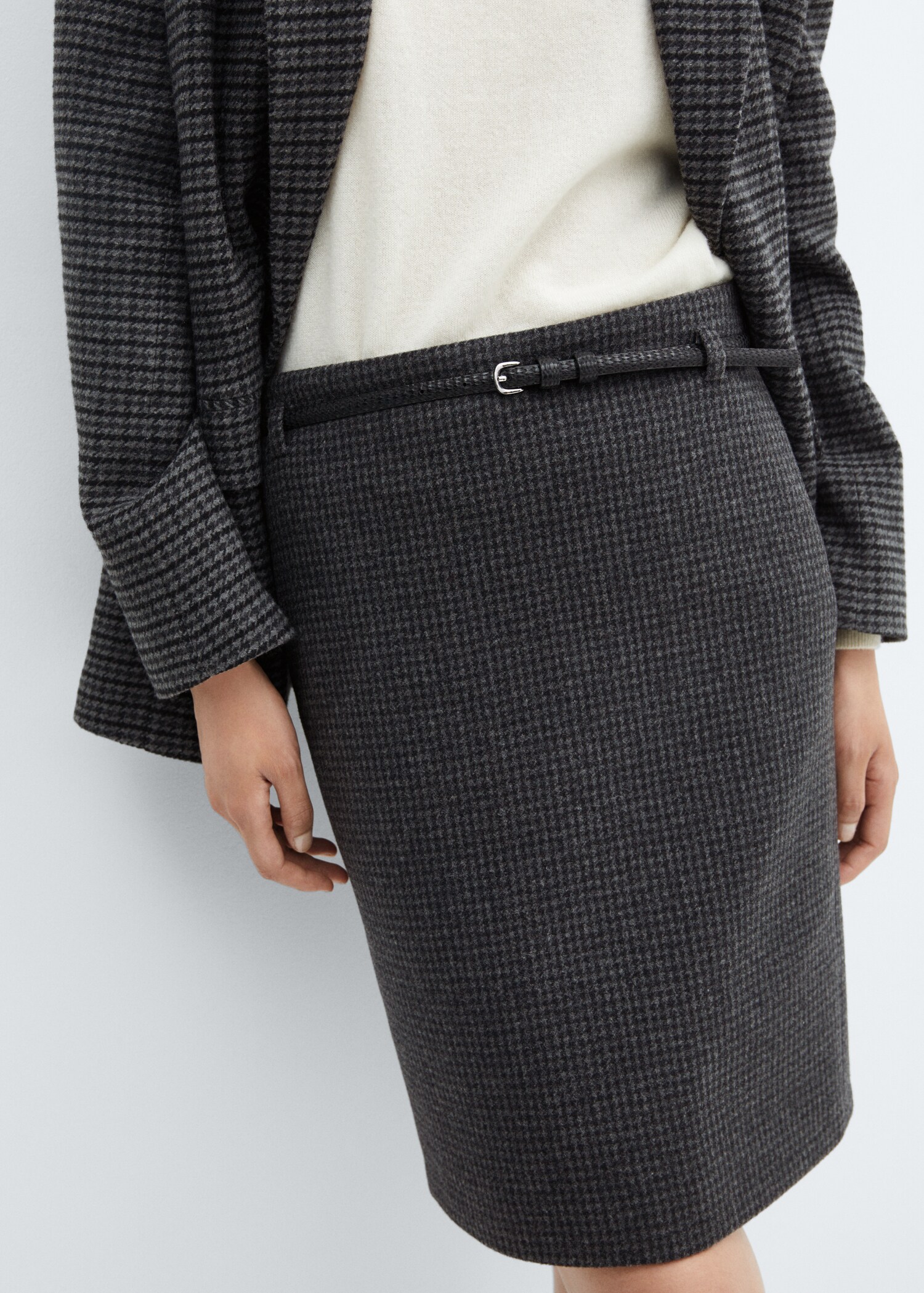 Houndstooth skirt with belt - Details of the article 6