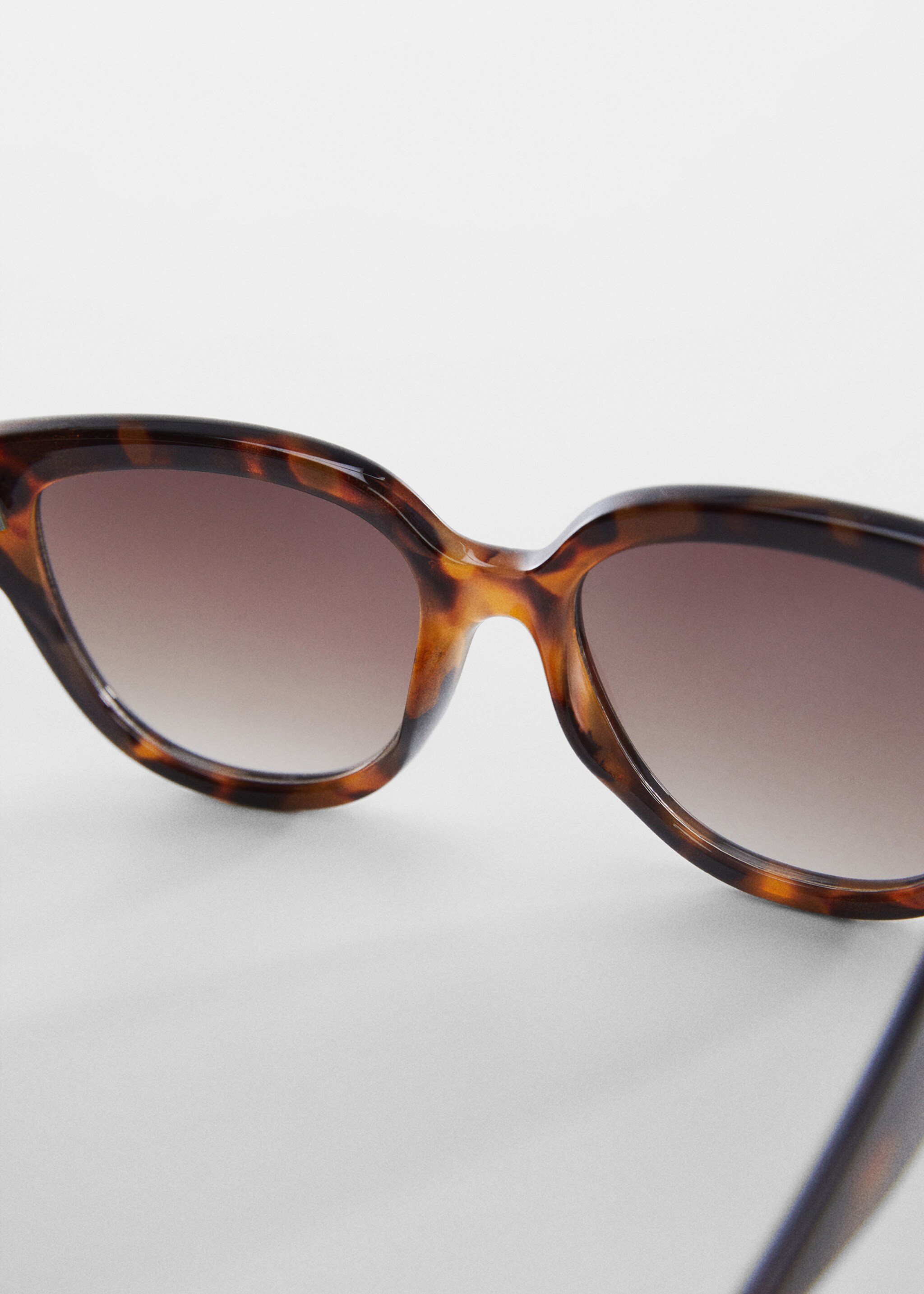 Lunettes de soleil rétro - Détail de l'article 1