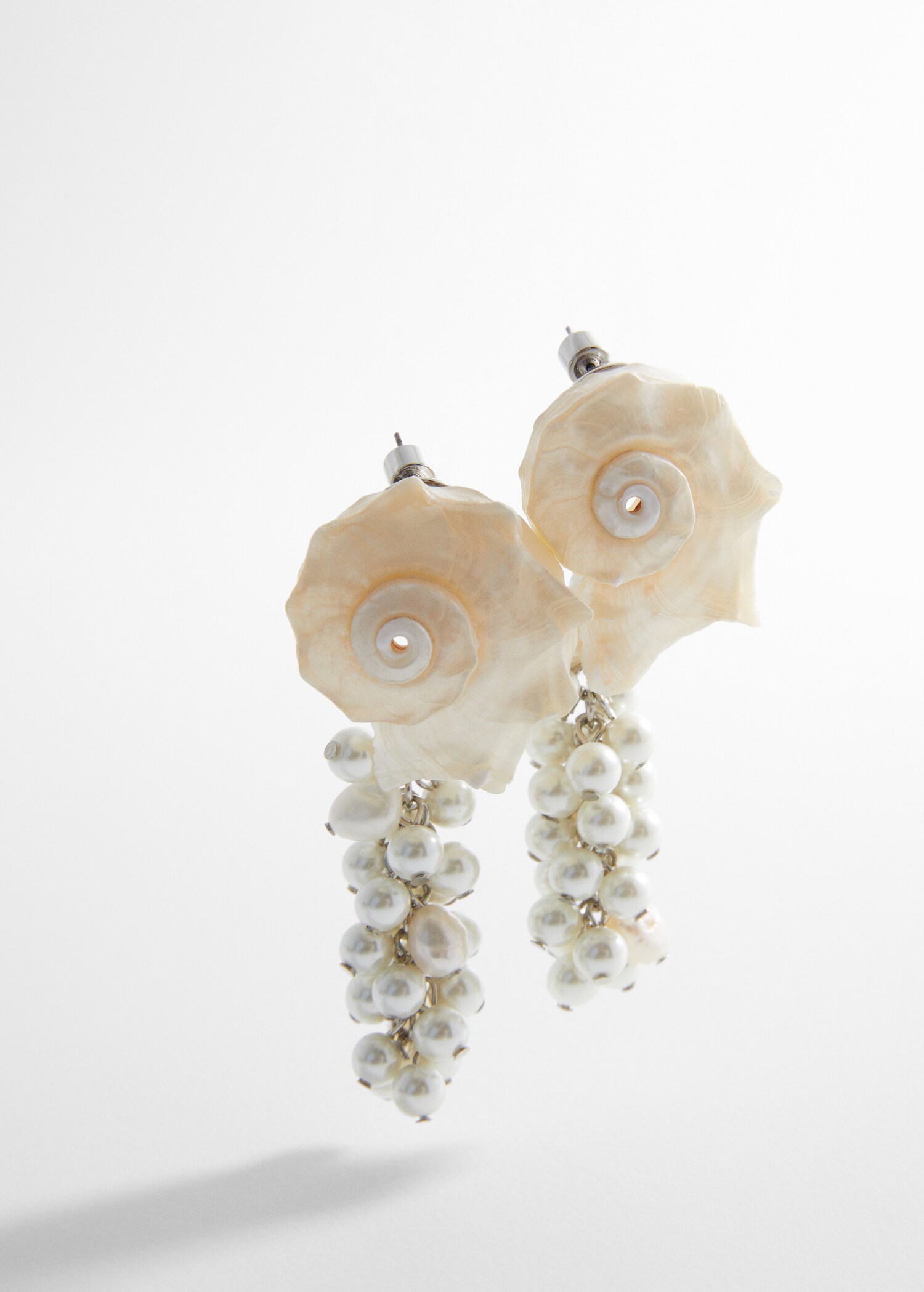 Mixed bead earrings - Details of the article 1