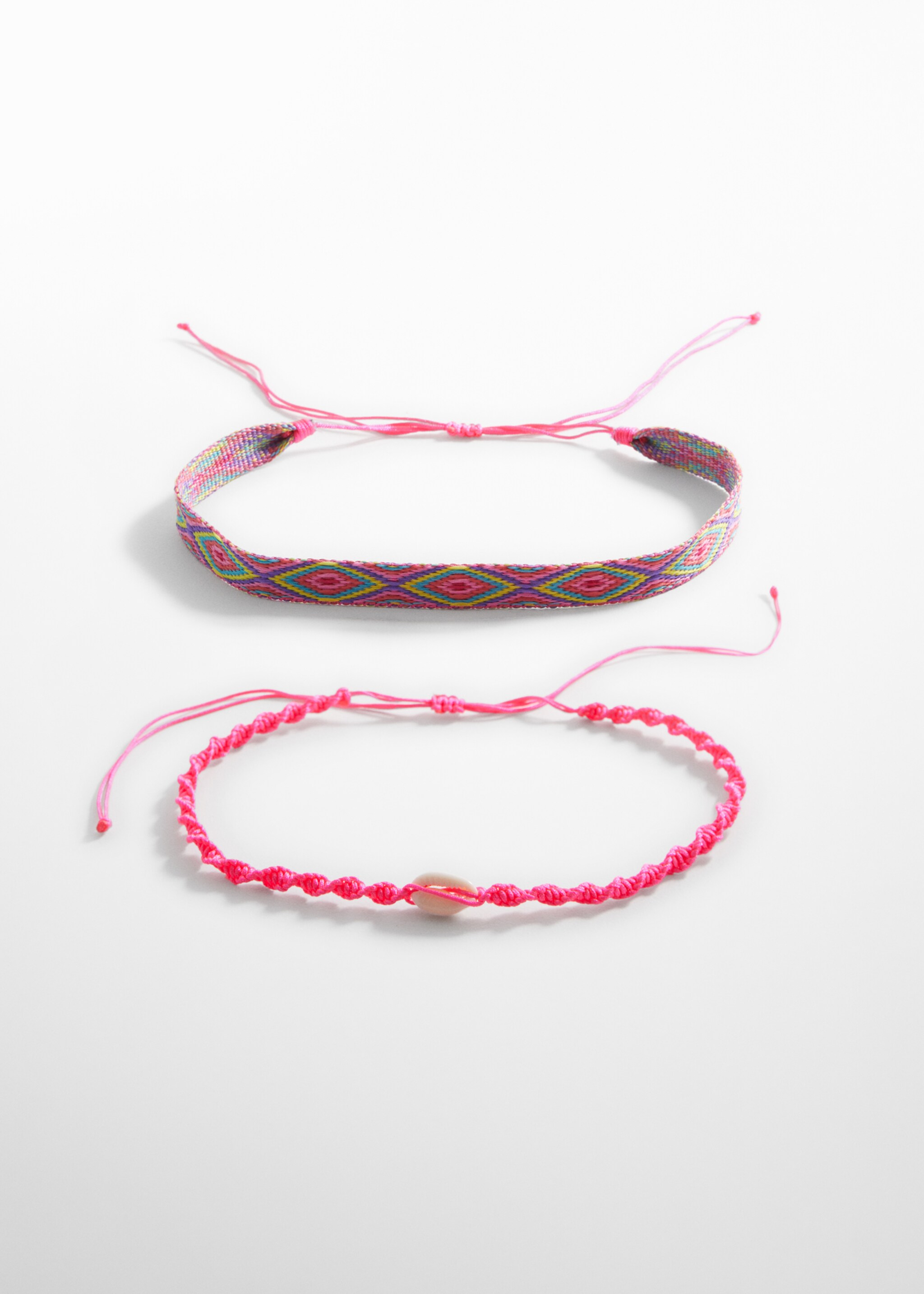 Combined necklace pack - Article without model, Pink. Ref: 57040063-00.