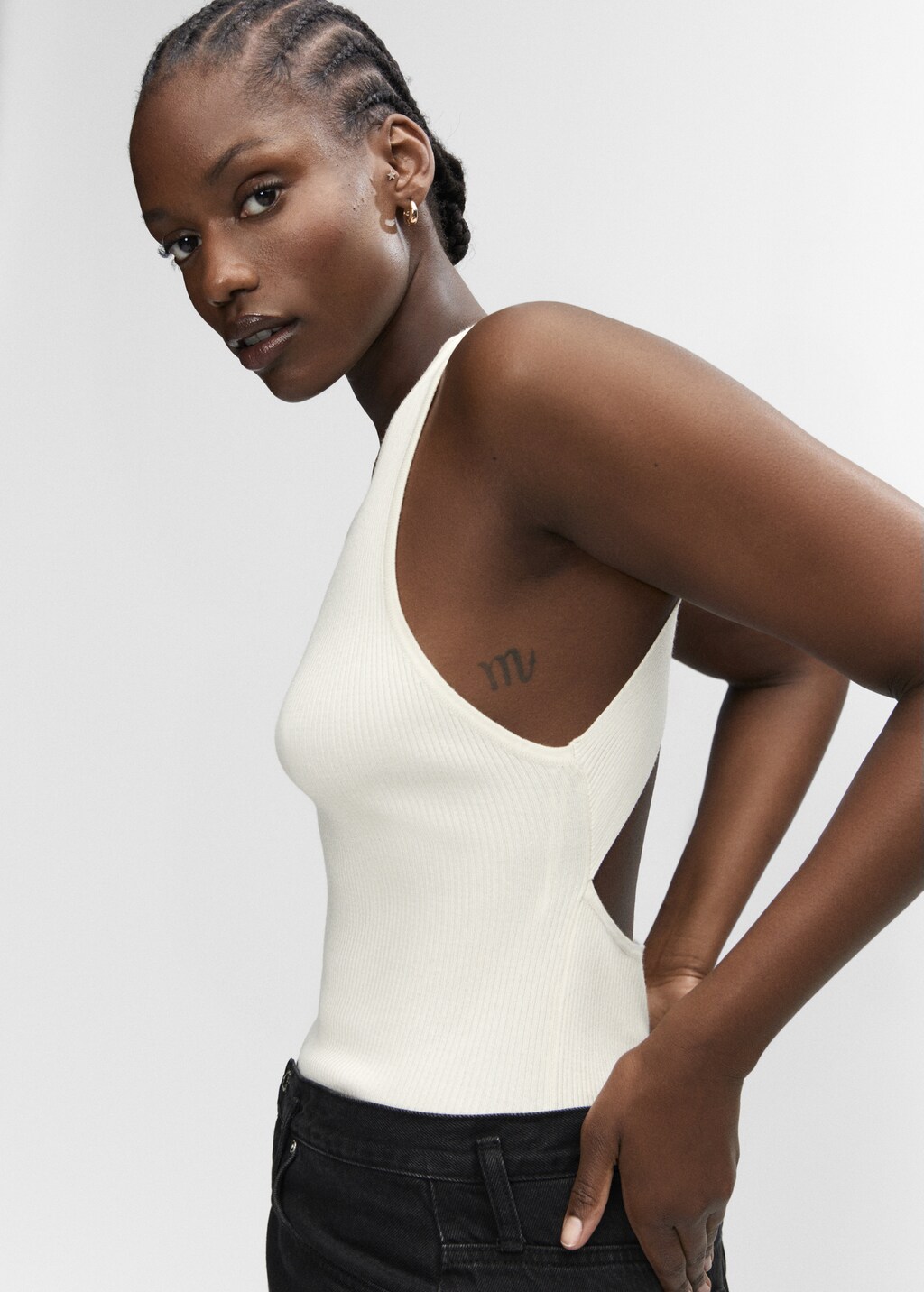 Top maglia schiena scoperta