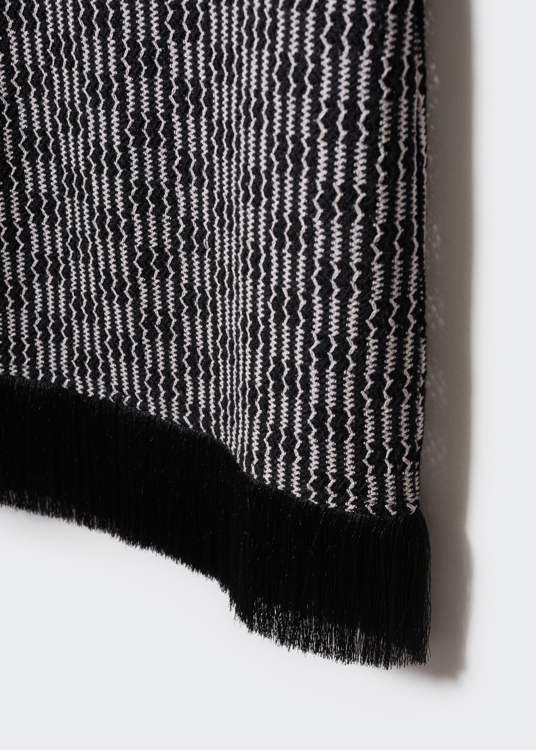 Asymmetrical dress with fringe detail - Details of the article 8, Black. Ref: 57040271-00.