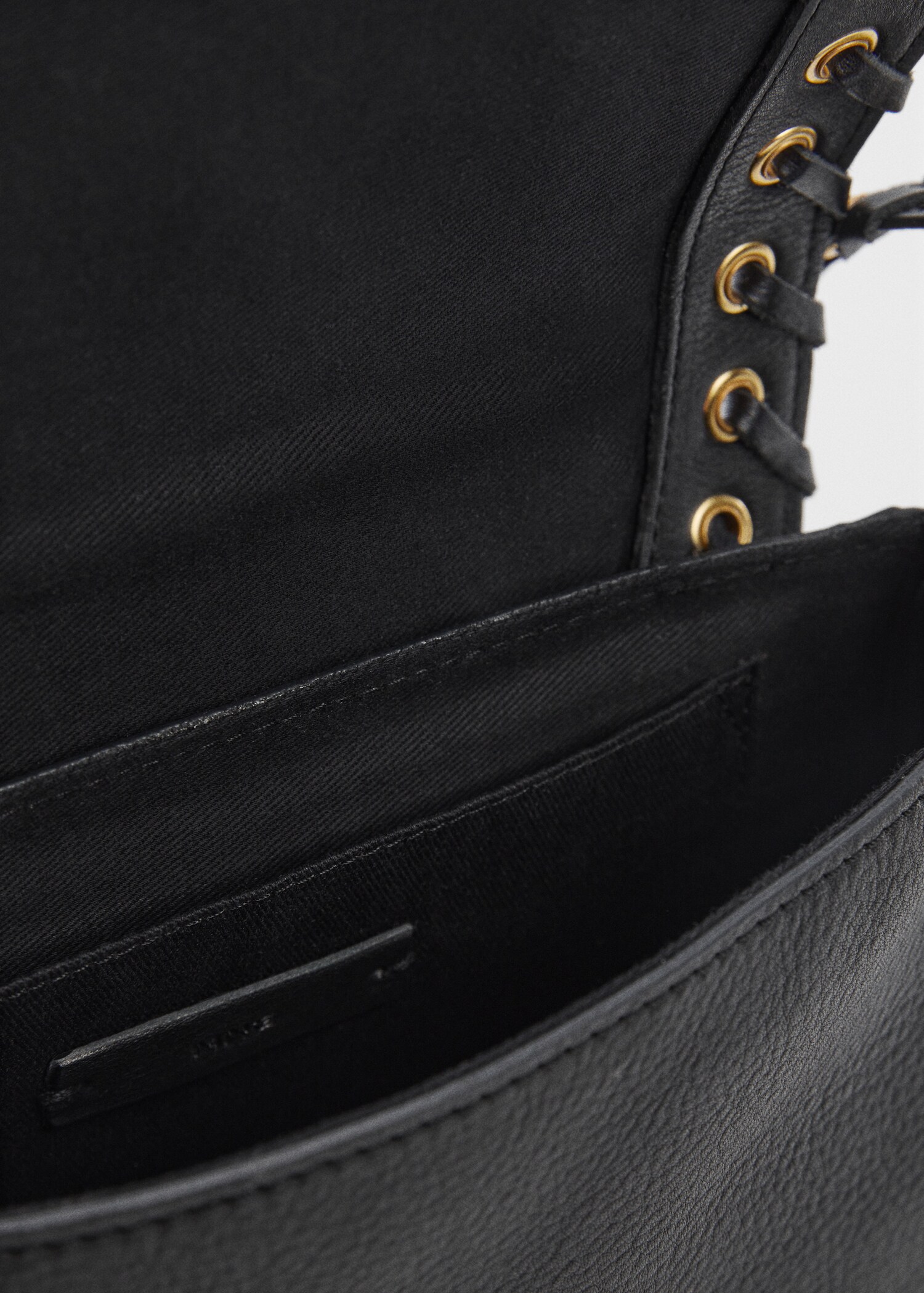 Stud leather bag - Details of the article 3