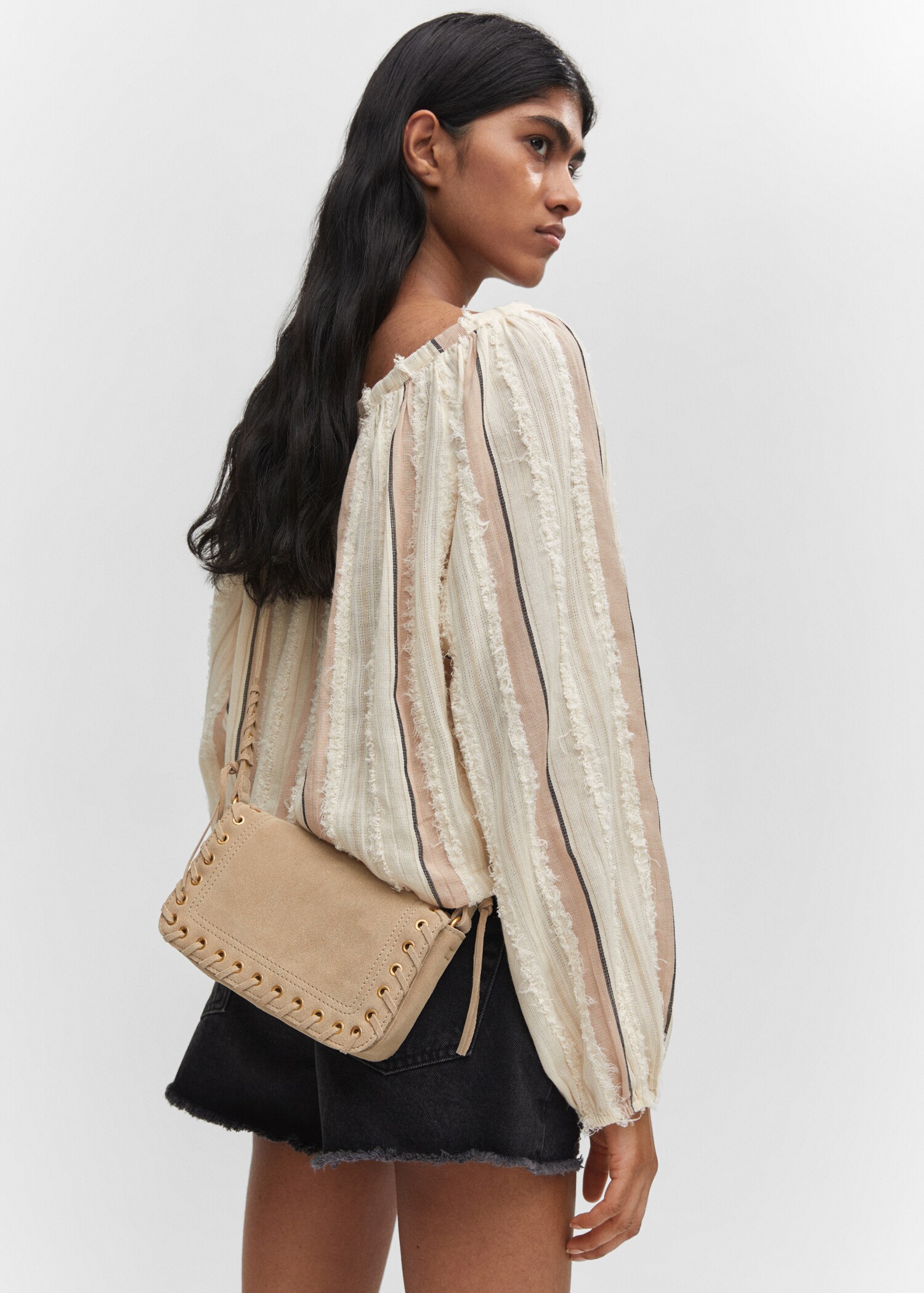 Stud leather bag - Details of the article 9