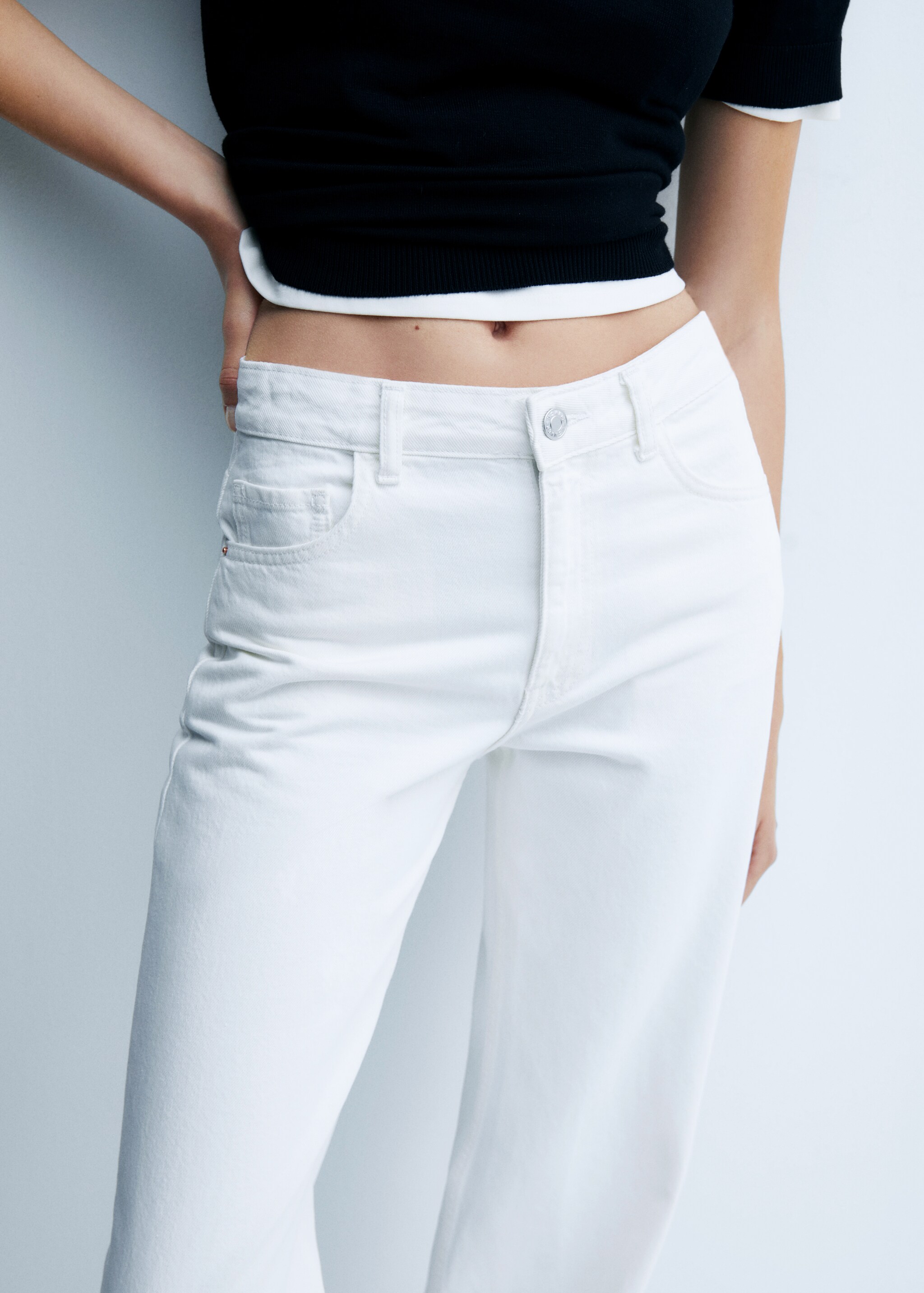 Wideleg-Jeans mit mittlerer Bundhöhe - Detail des Artikels 2