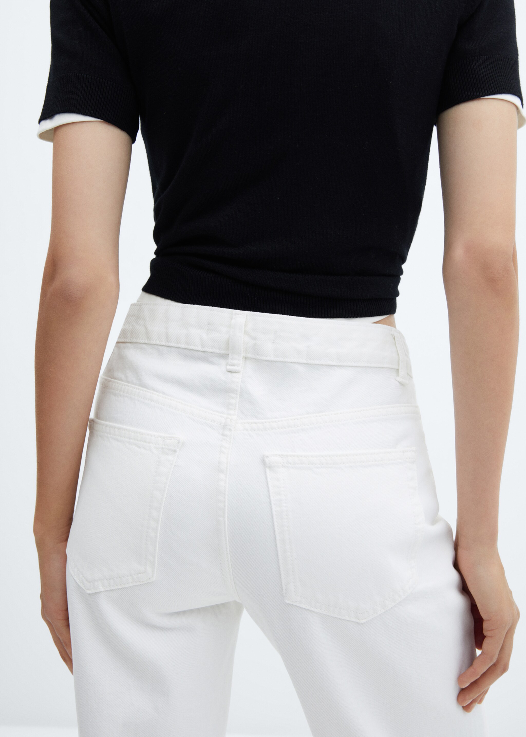 Wide leg mid-rise jeans - Details of the article 6, White. Ref: 57040306-00.
