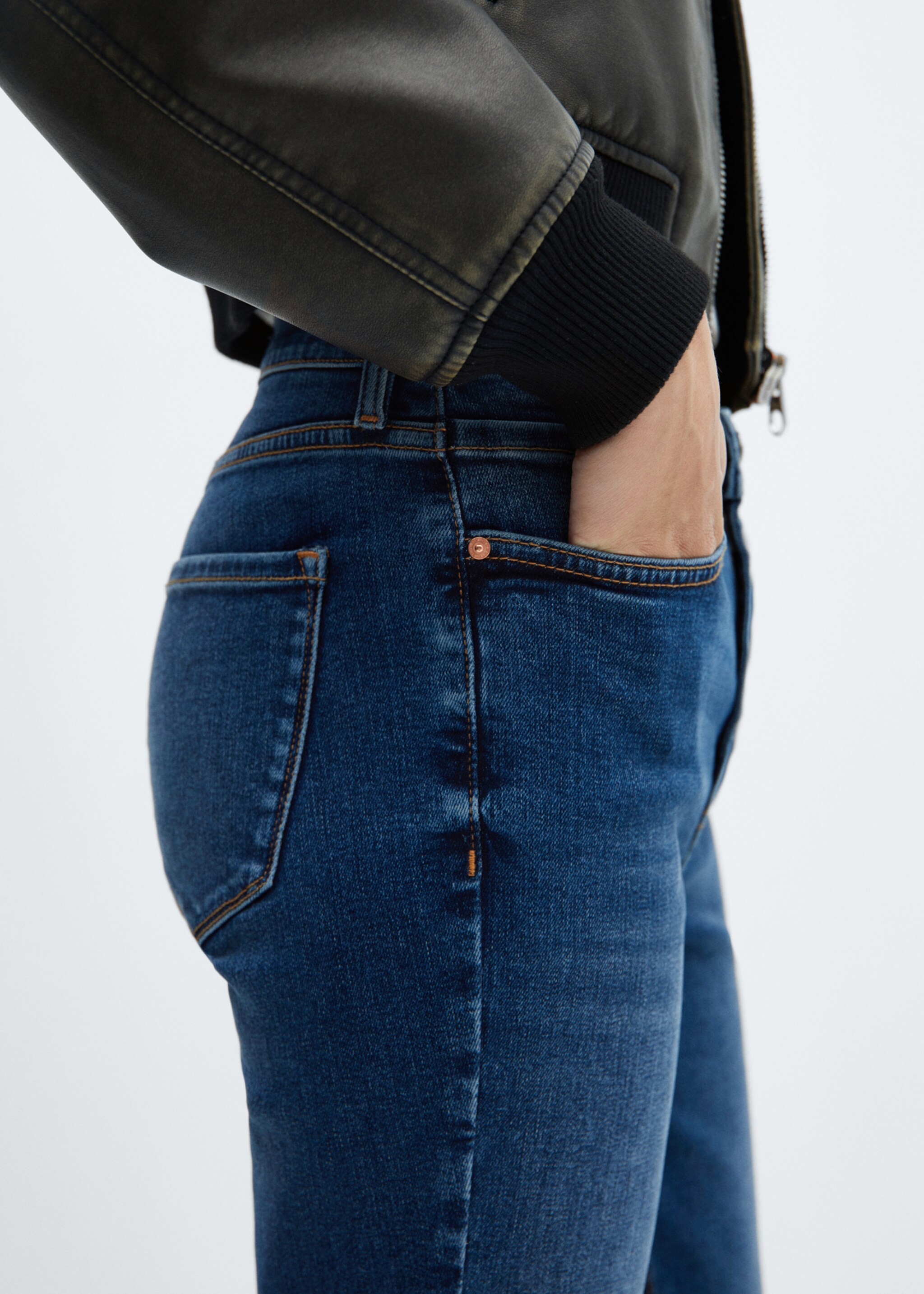 Skinny cropped jeans - Details of the article 6