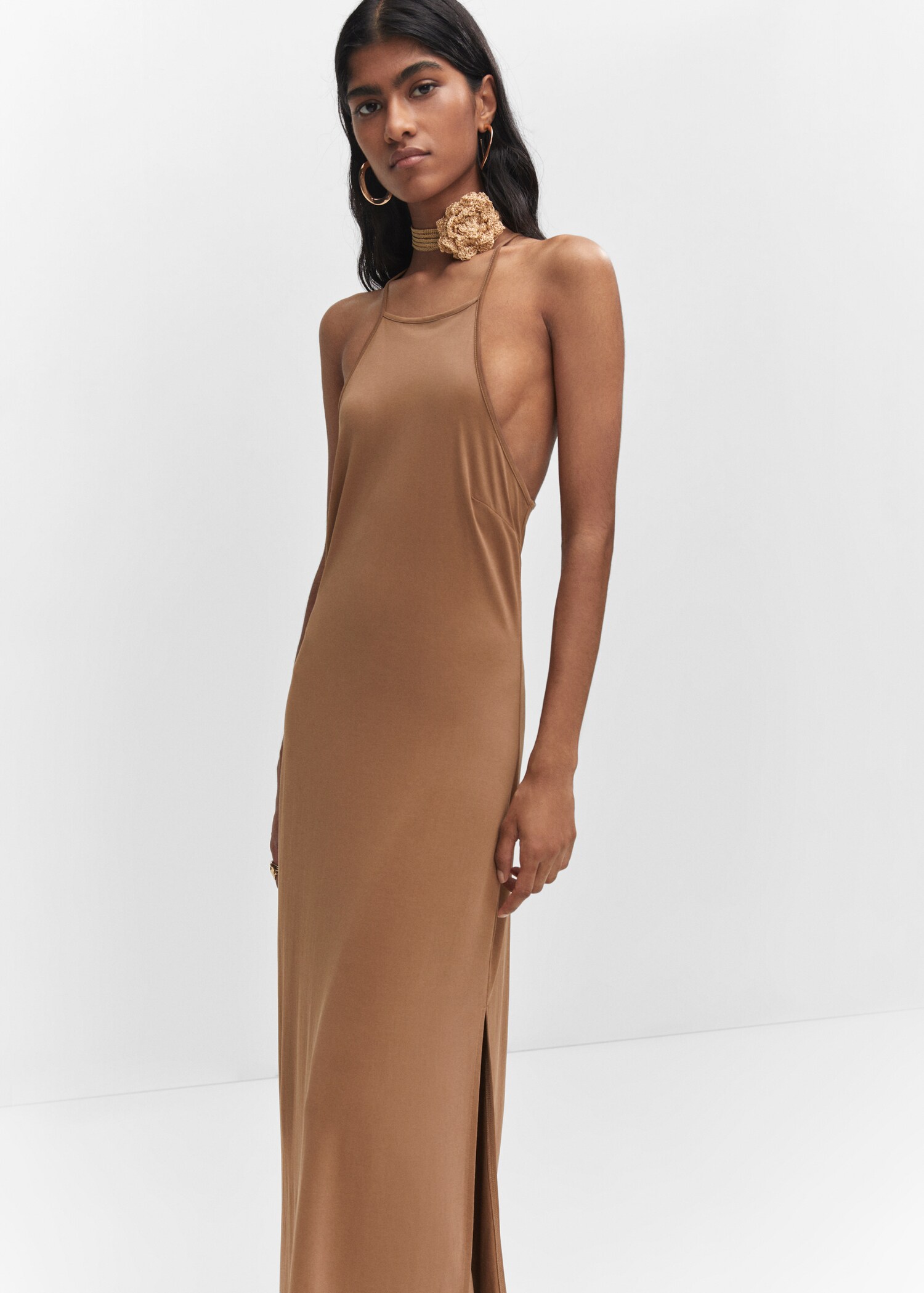 Neckholder-Kleid aus Modal - Mittlere Ansicht