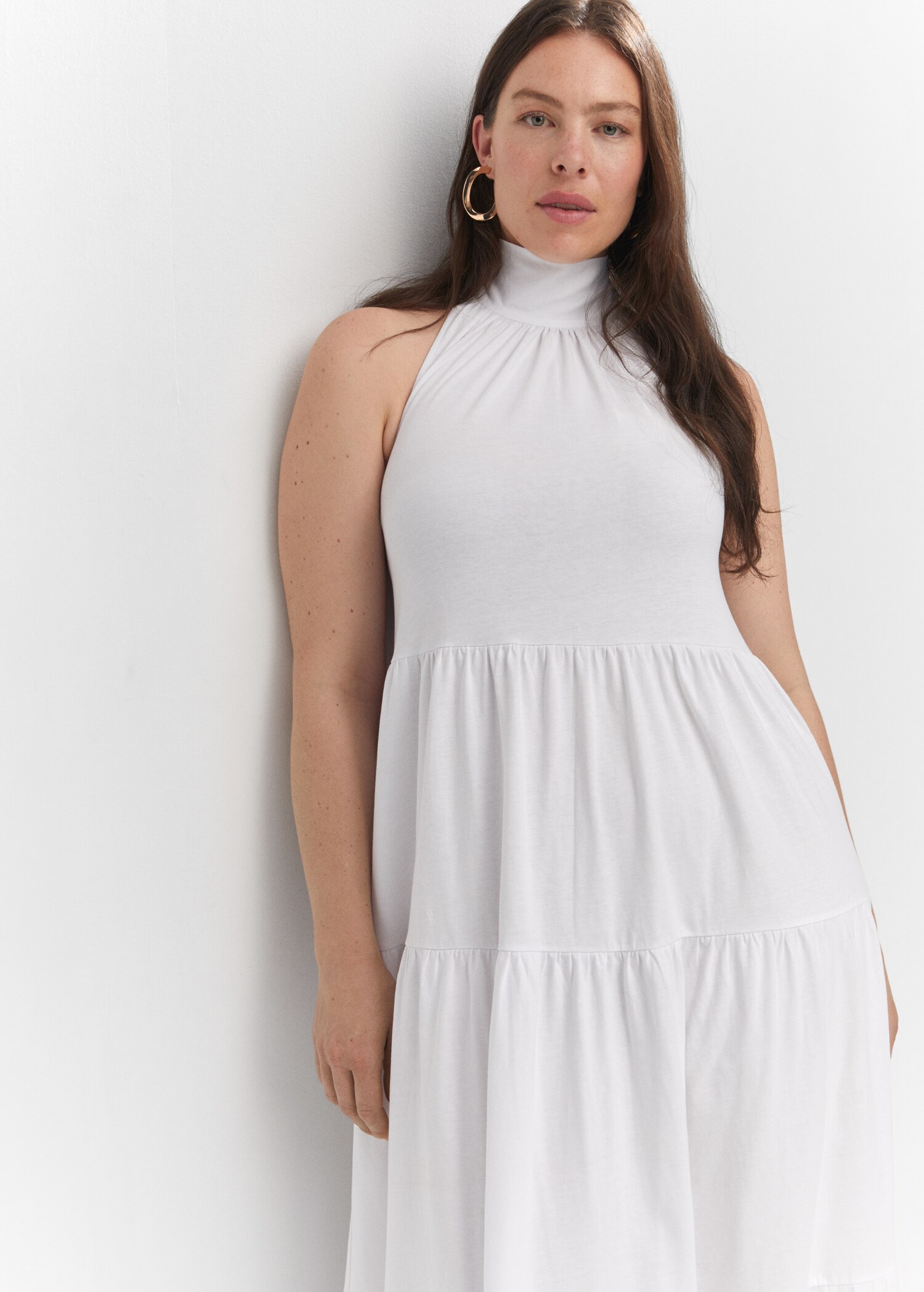 Vestit halter esquena oberta - Detall de l'article 4