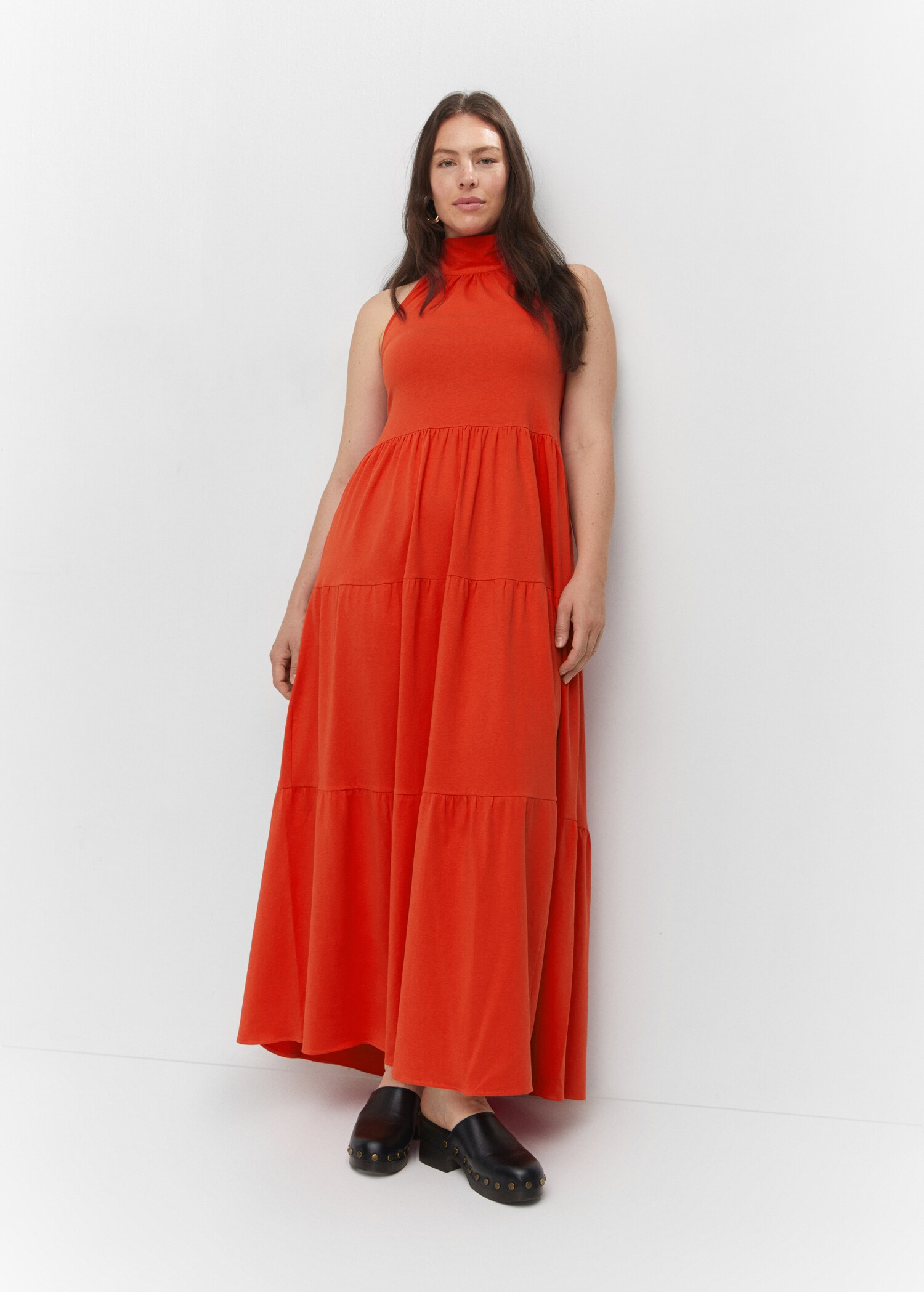 Vestit halter esquena oberta - Detall de l'article 4