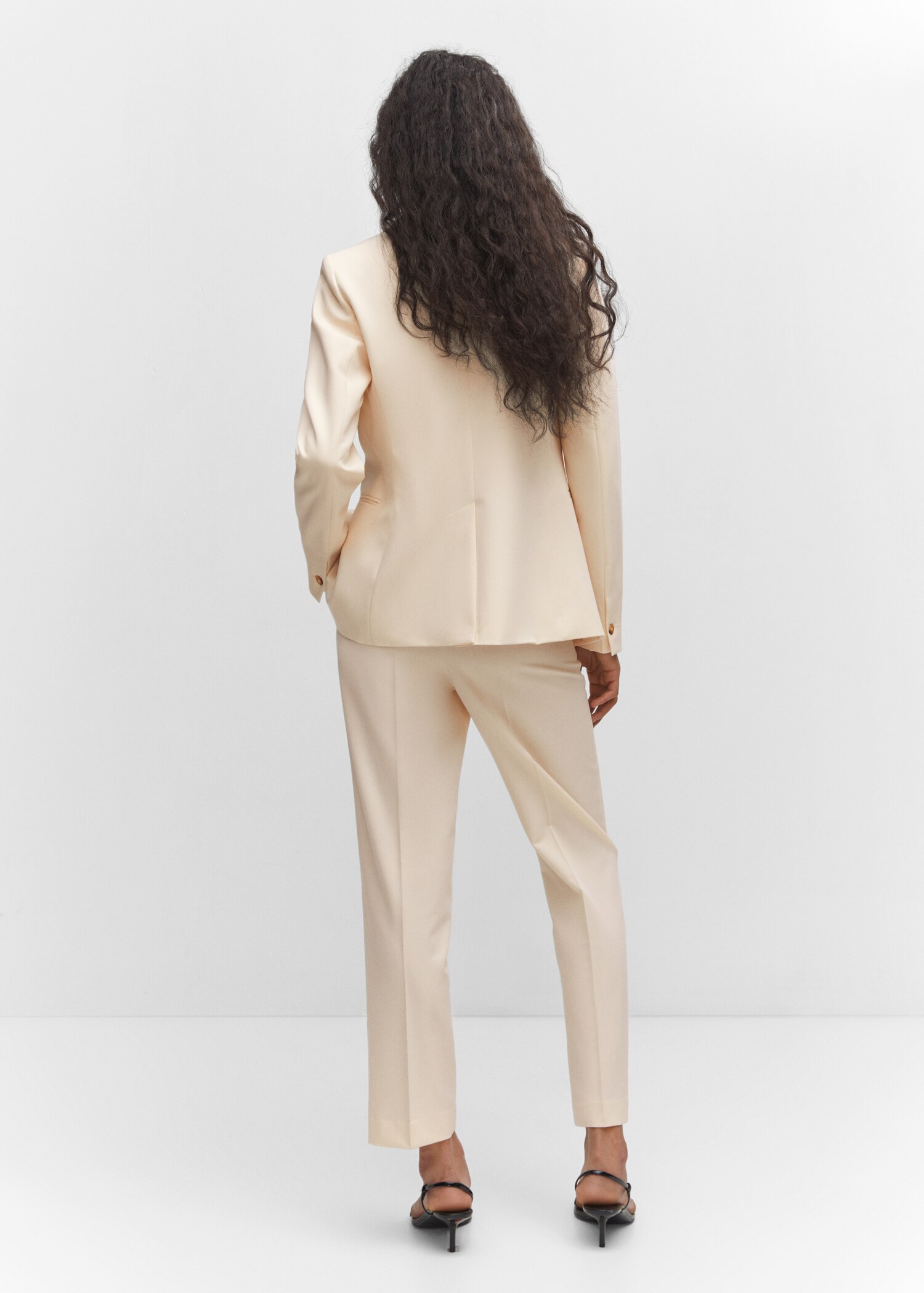 Fitted essential suit jacket - Reverse of the article