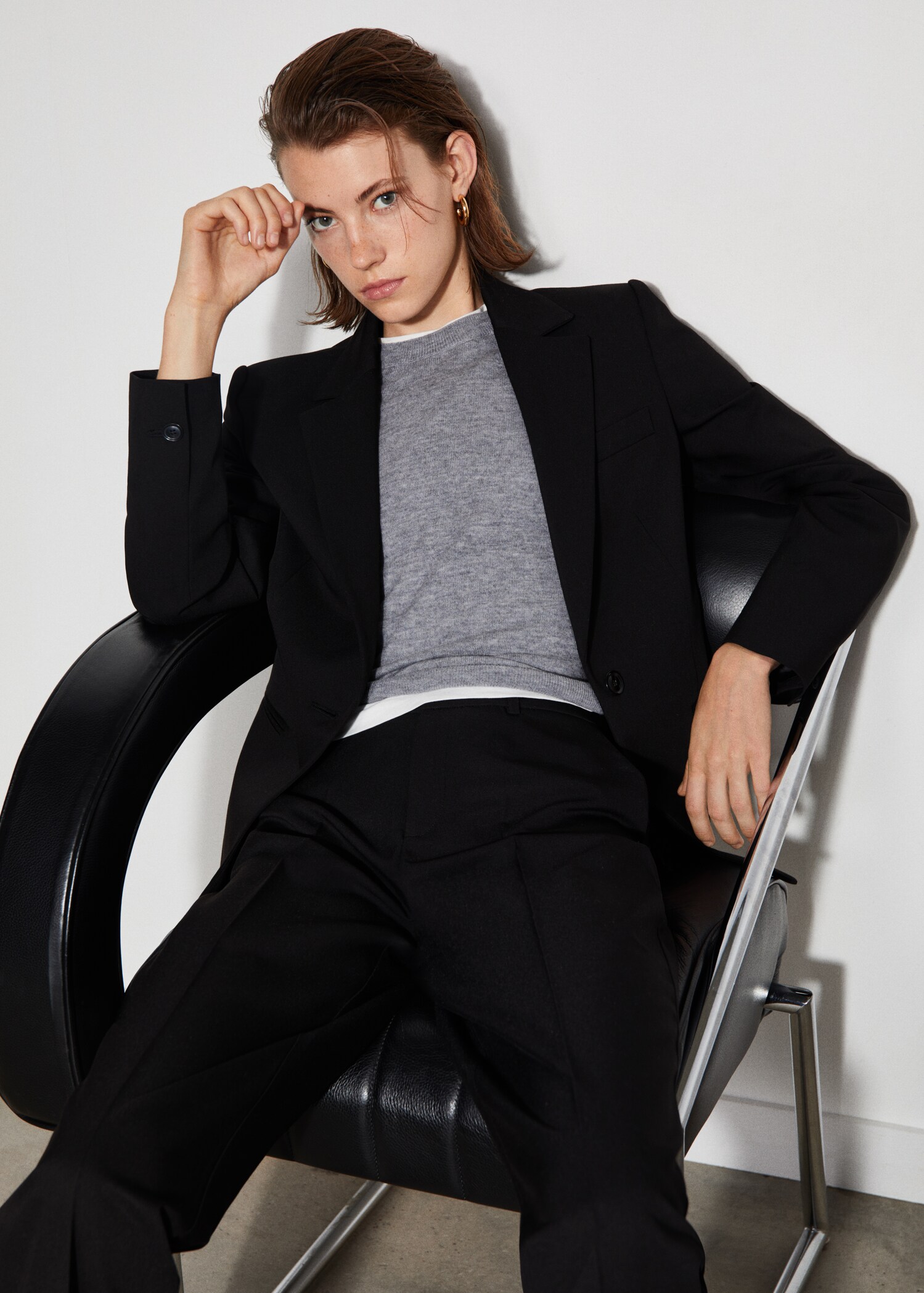 Fitted essential suit jacket - Details of the article 7