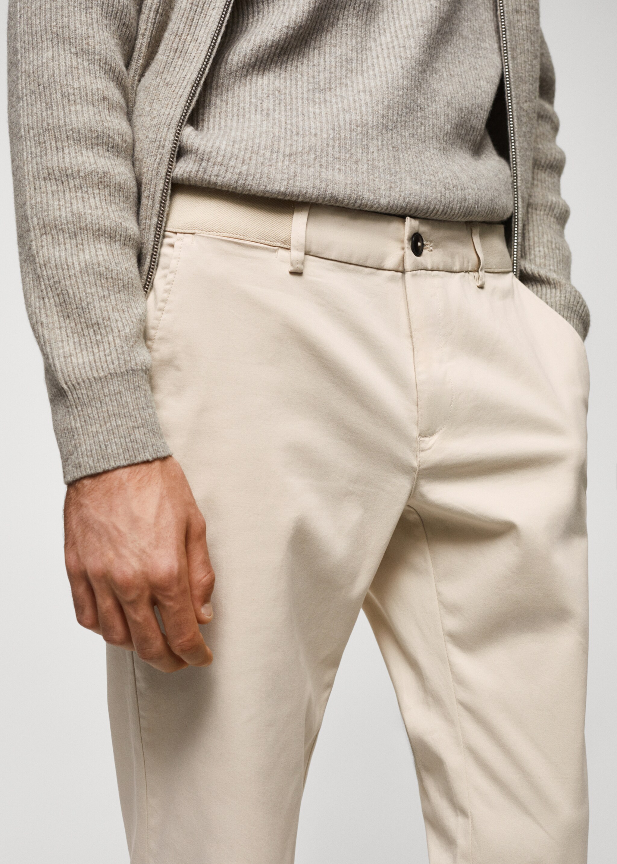 Cotton tapered crop trousers - Details of the article 1